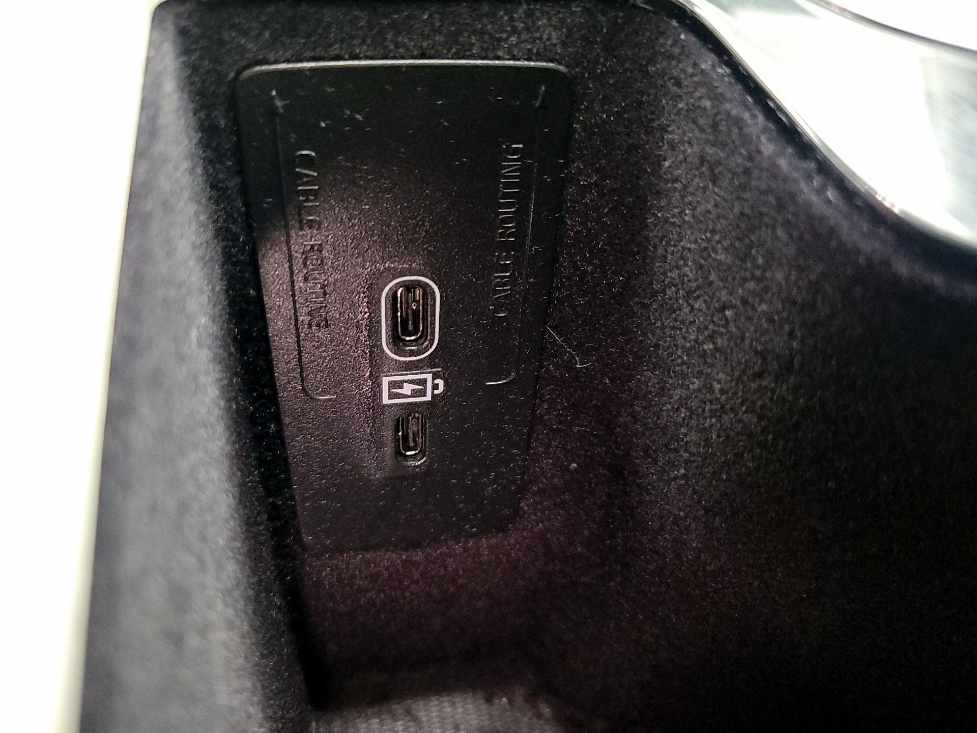 Thumbnail: 2024 Volvo S60 - 18