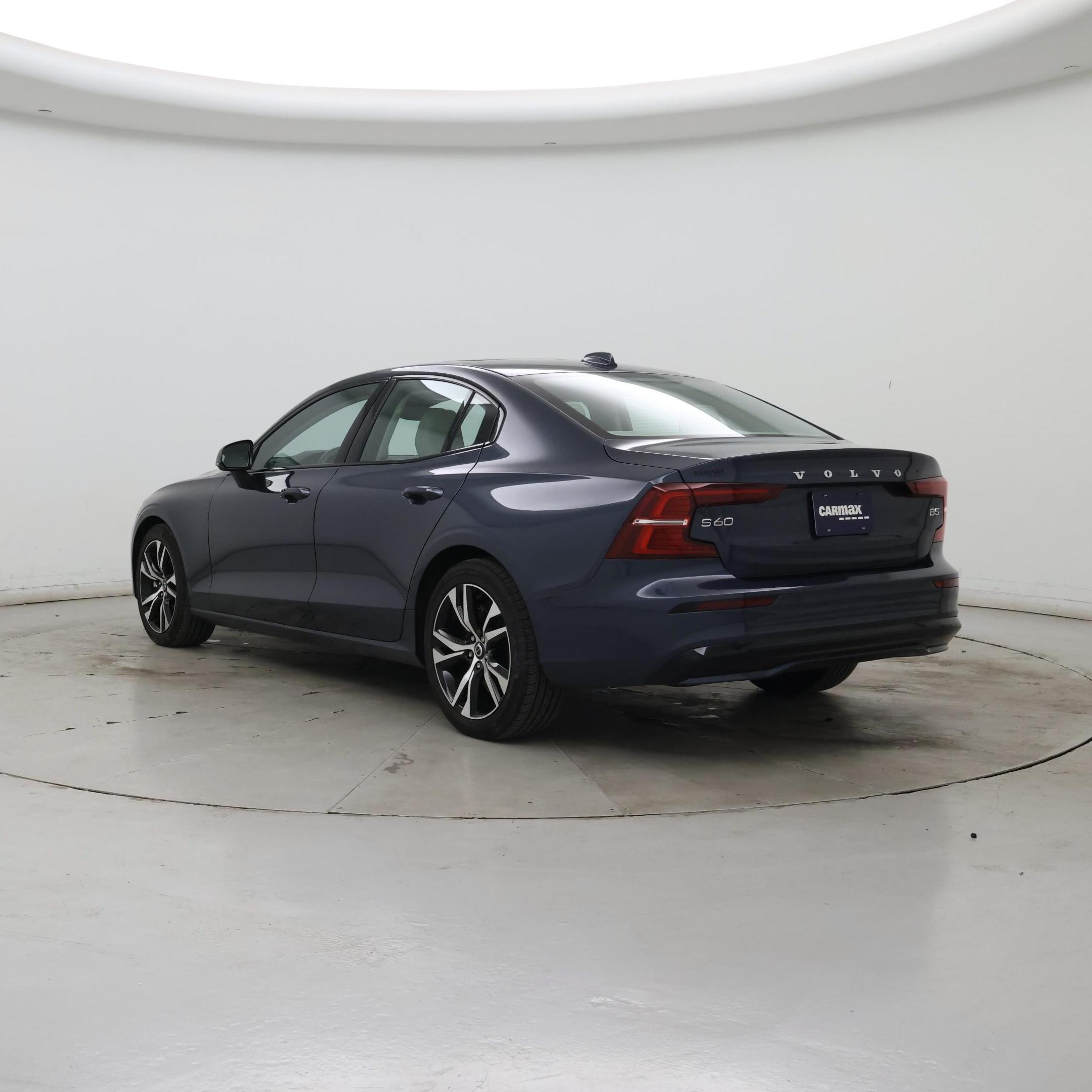 Thumbnail: 2024 Volvo S60 - 2