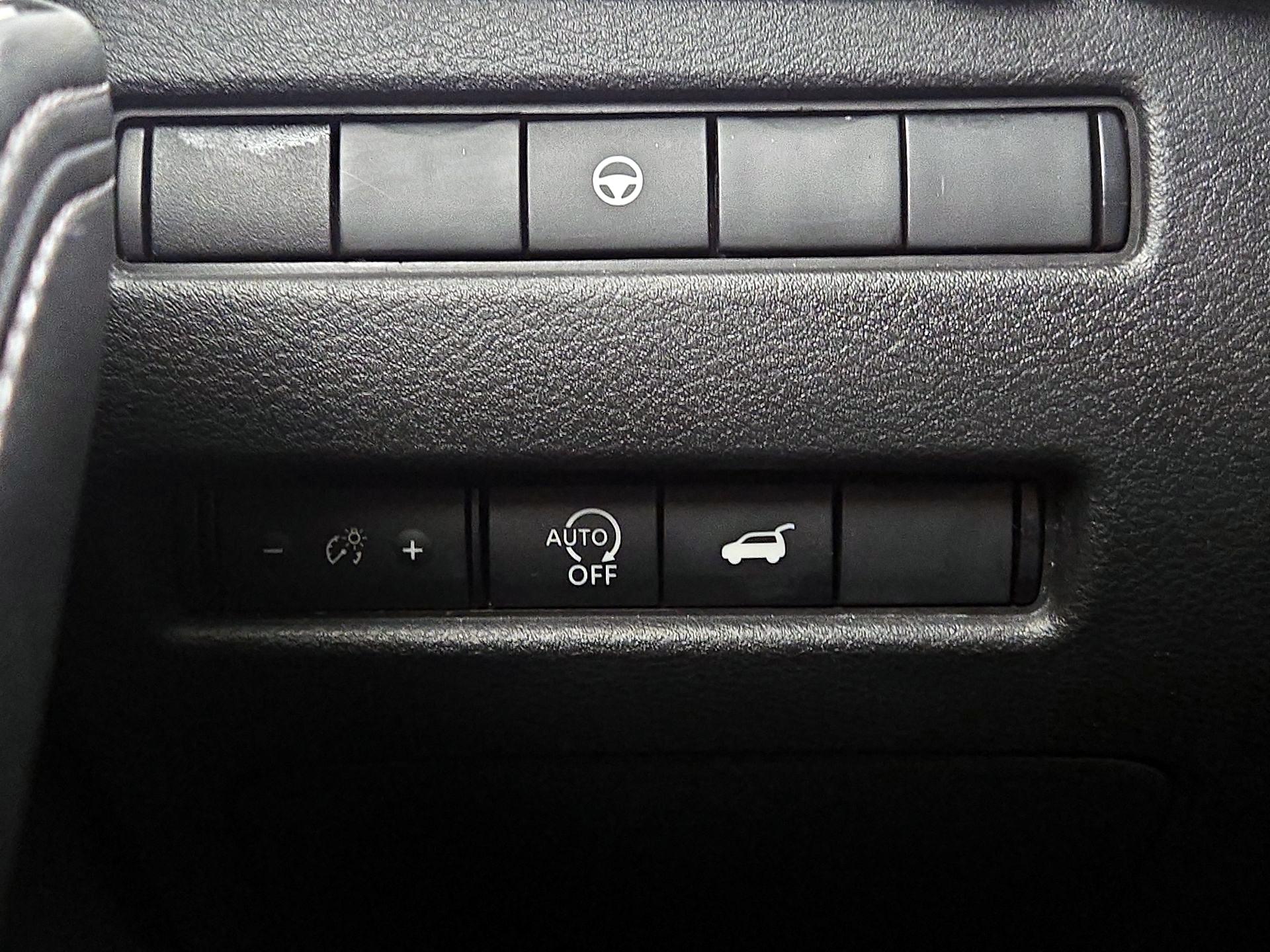 Thumbnail: 2023 Nissan Rogue - 13