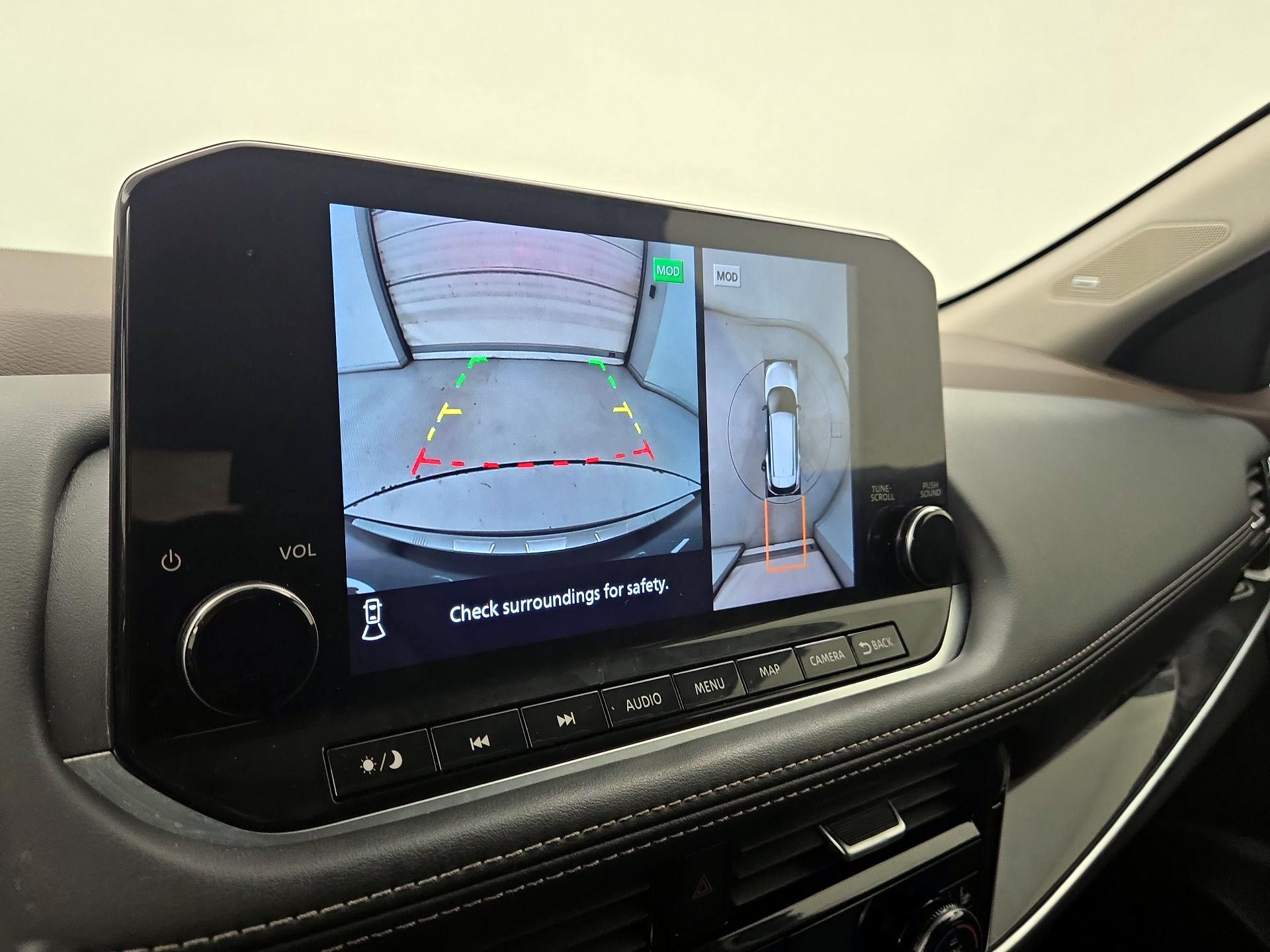 Thumbnail: 2023 Nissan Rogue - 15