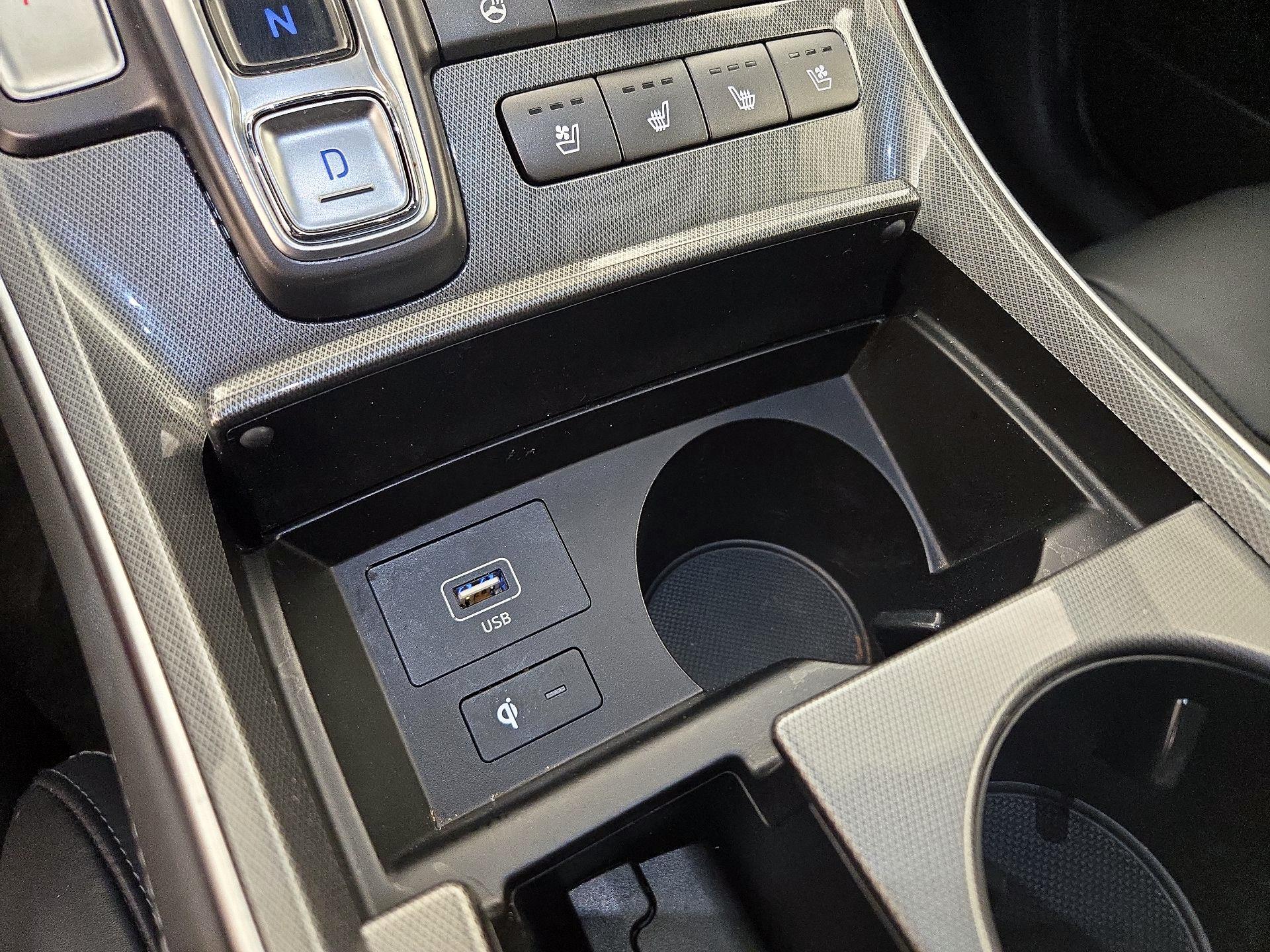 Thumbnail: 2023 Hyundai Santa Fe - 19