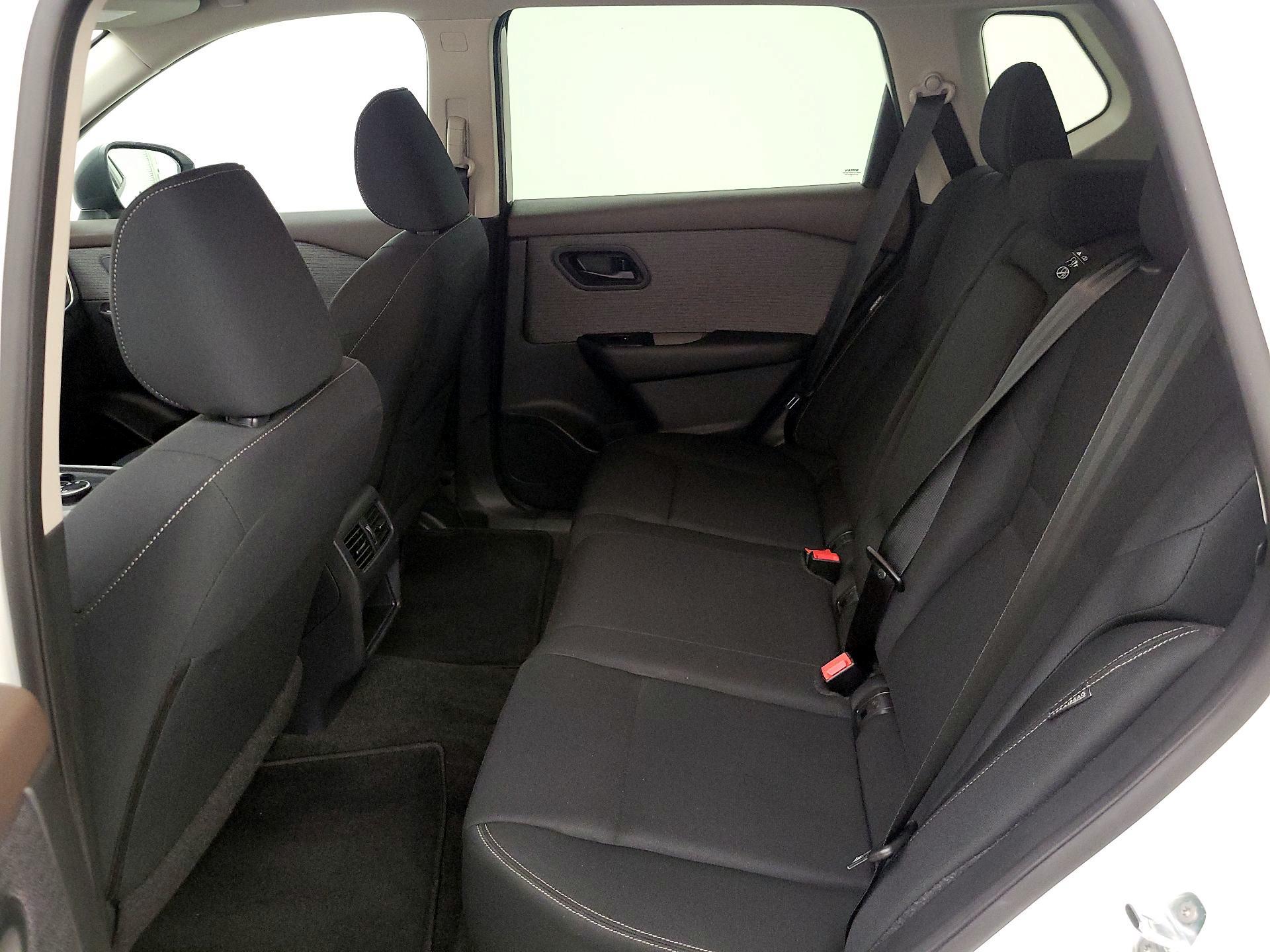 Thumbnail: 2023 Nissan Rogue - 19