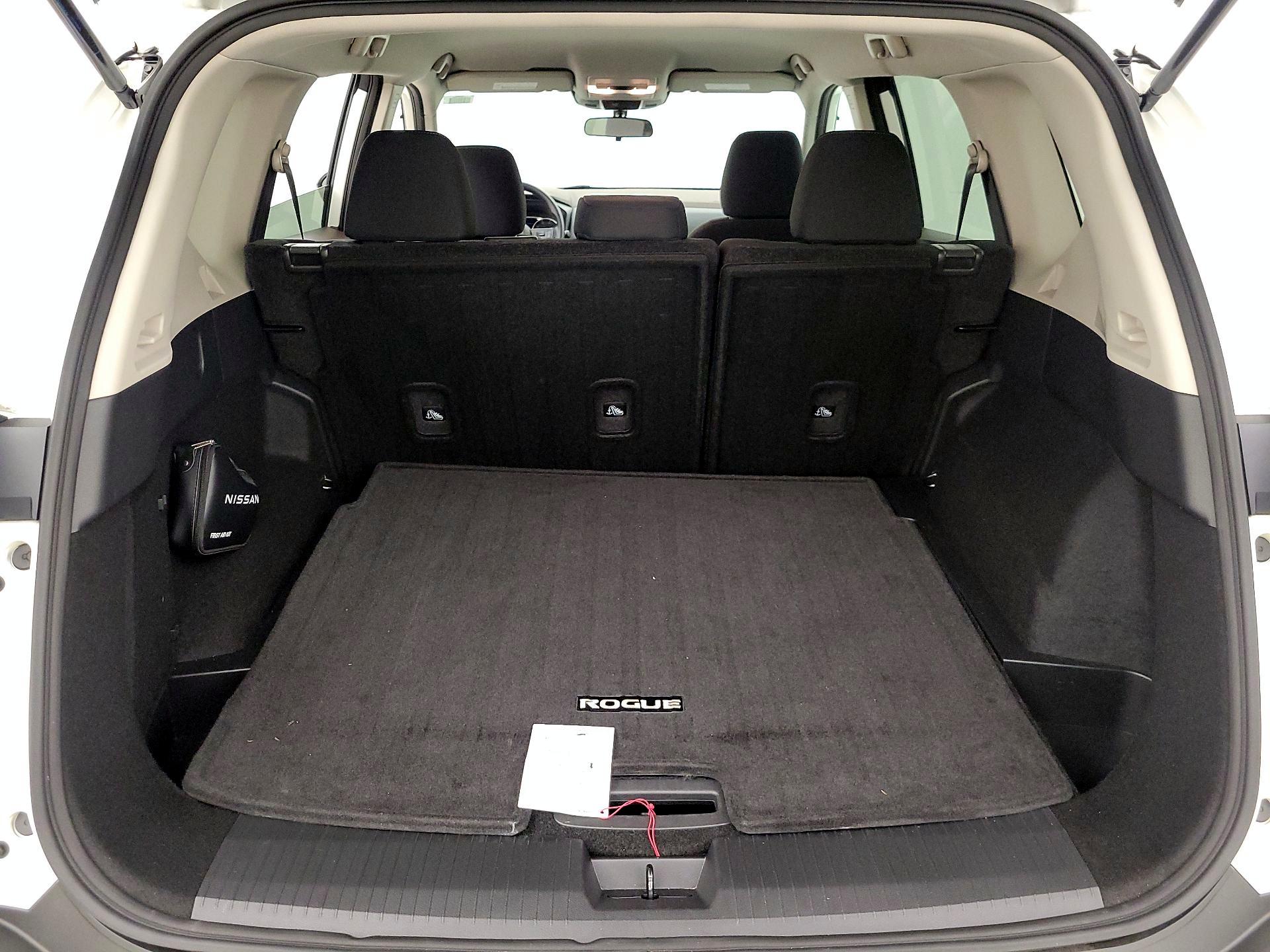 Thumbnail: 2023 Nissan Rogue - 20