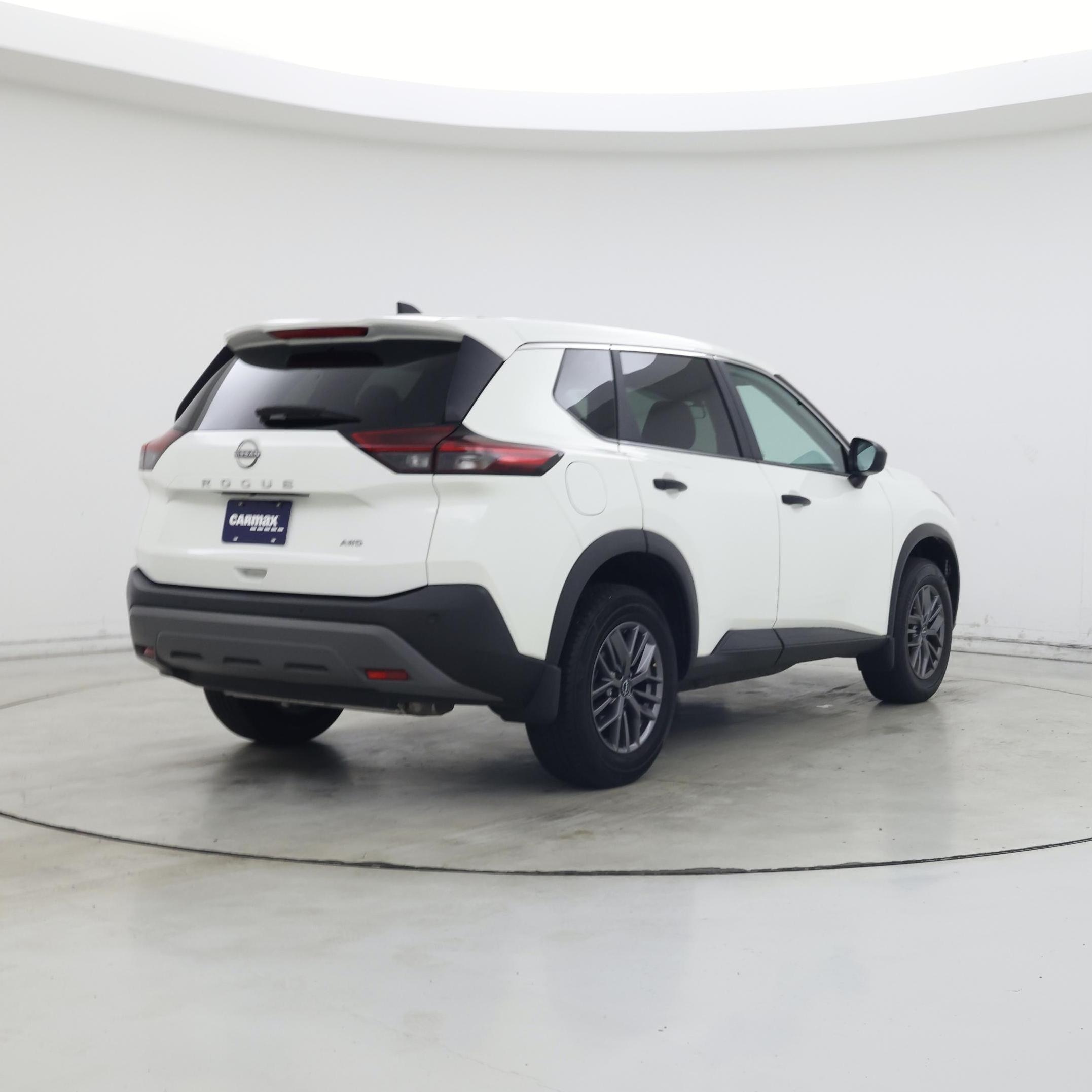 Thumbnail: 2023 Nissan Rogue - 8
