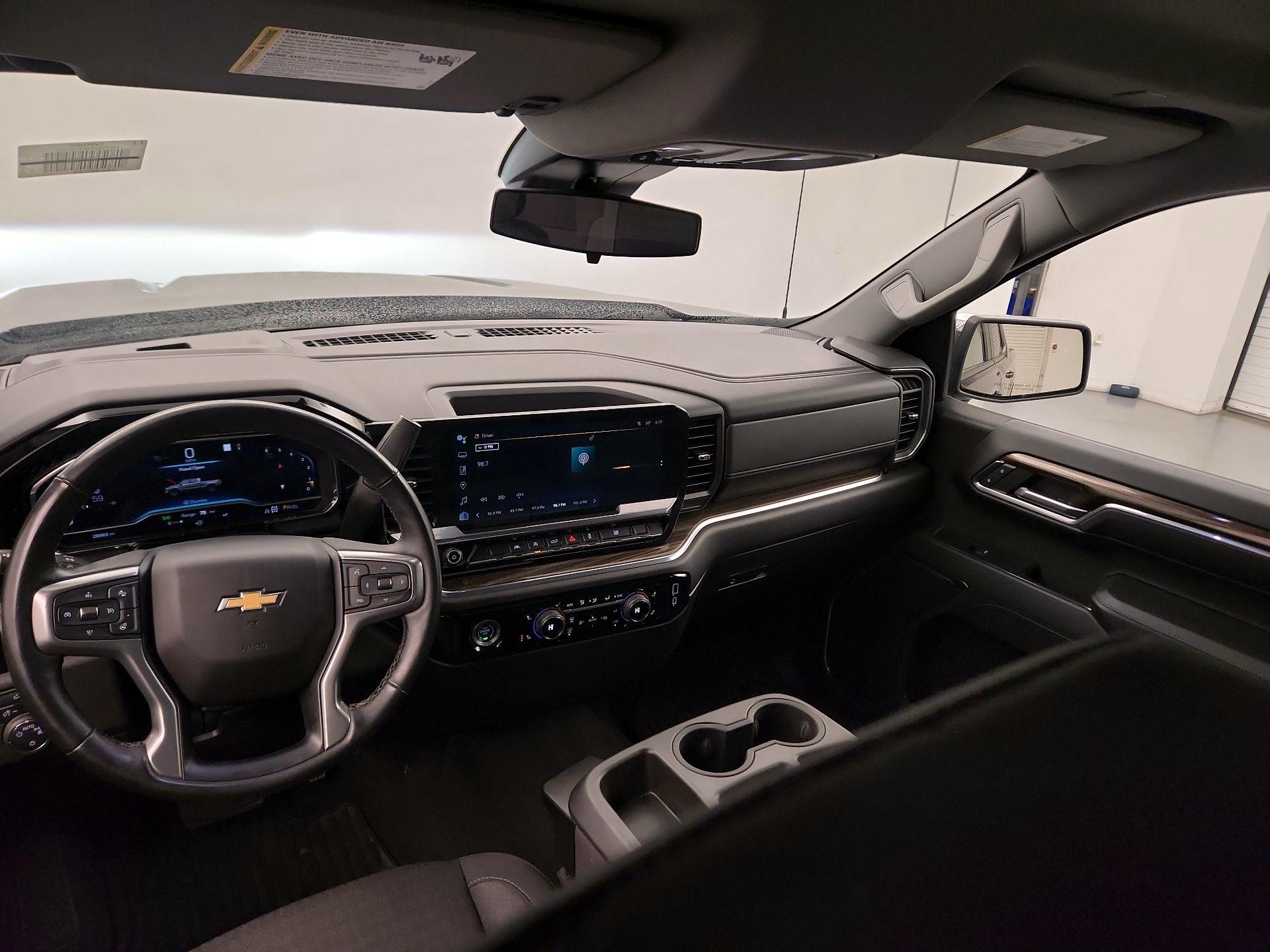 Thumbnail: 2023 Chevrolet Silverado 1500 - 8