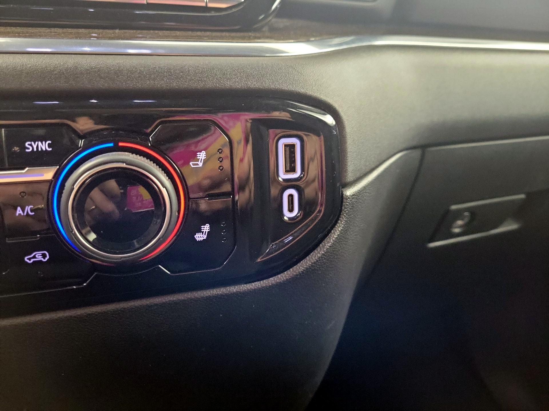 Thumbnail: 2024 Chevrolet Silverado 1500 - 18