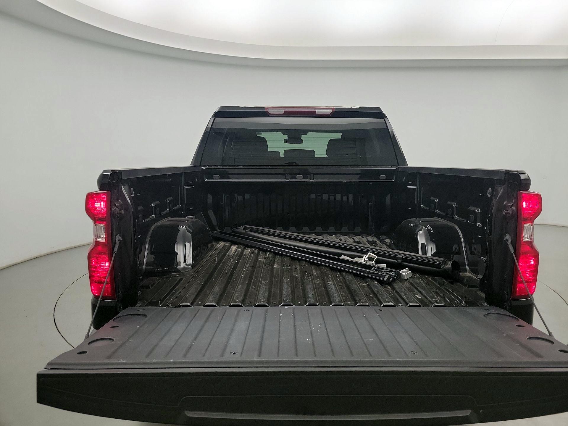 Thumbnail: 2024 Chevrolet Silverado 1500 - 20