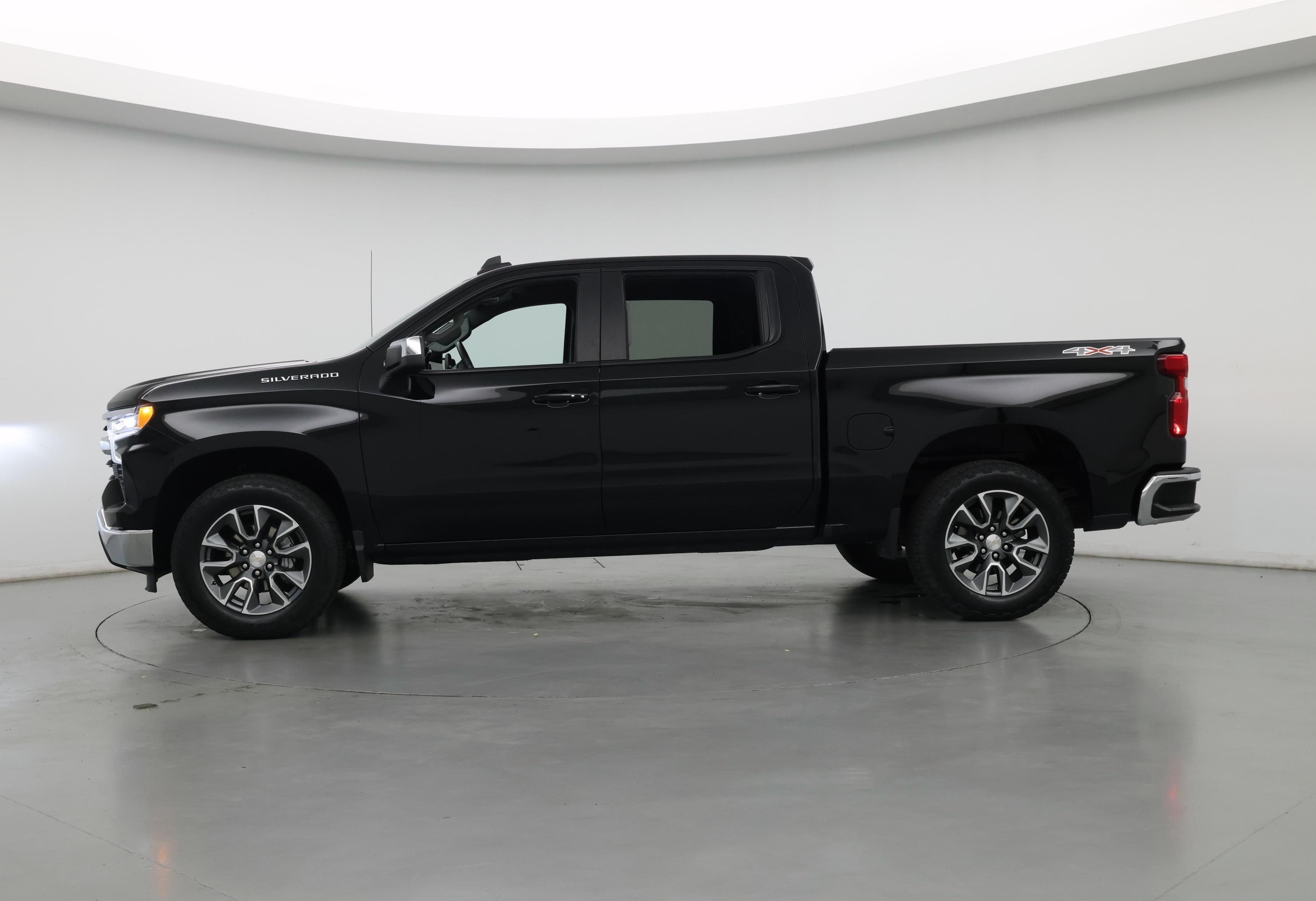 Thumbnail: 2024 Chevrolet Silverado 1500 - 3