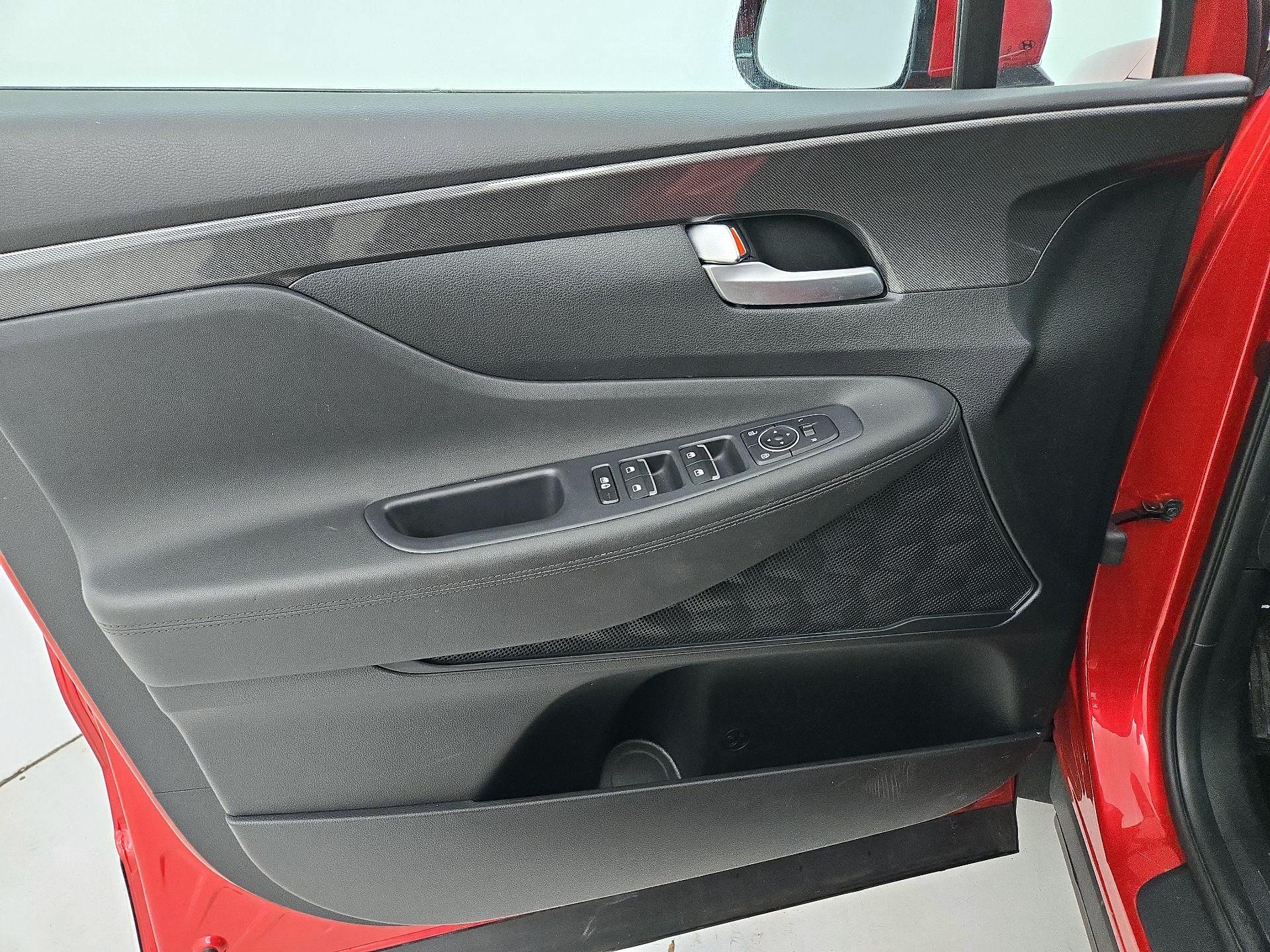 Thumbnail: 2023 Hyundai Santa Fe - 12