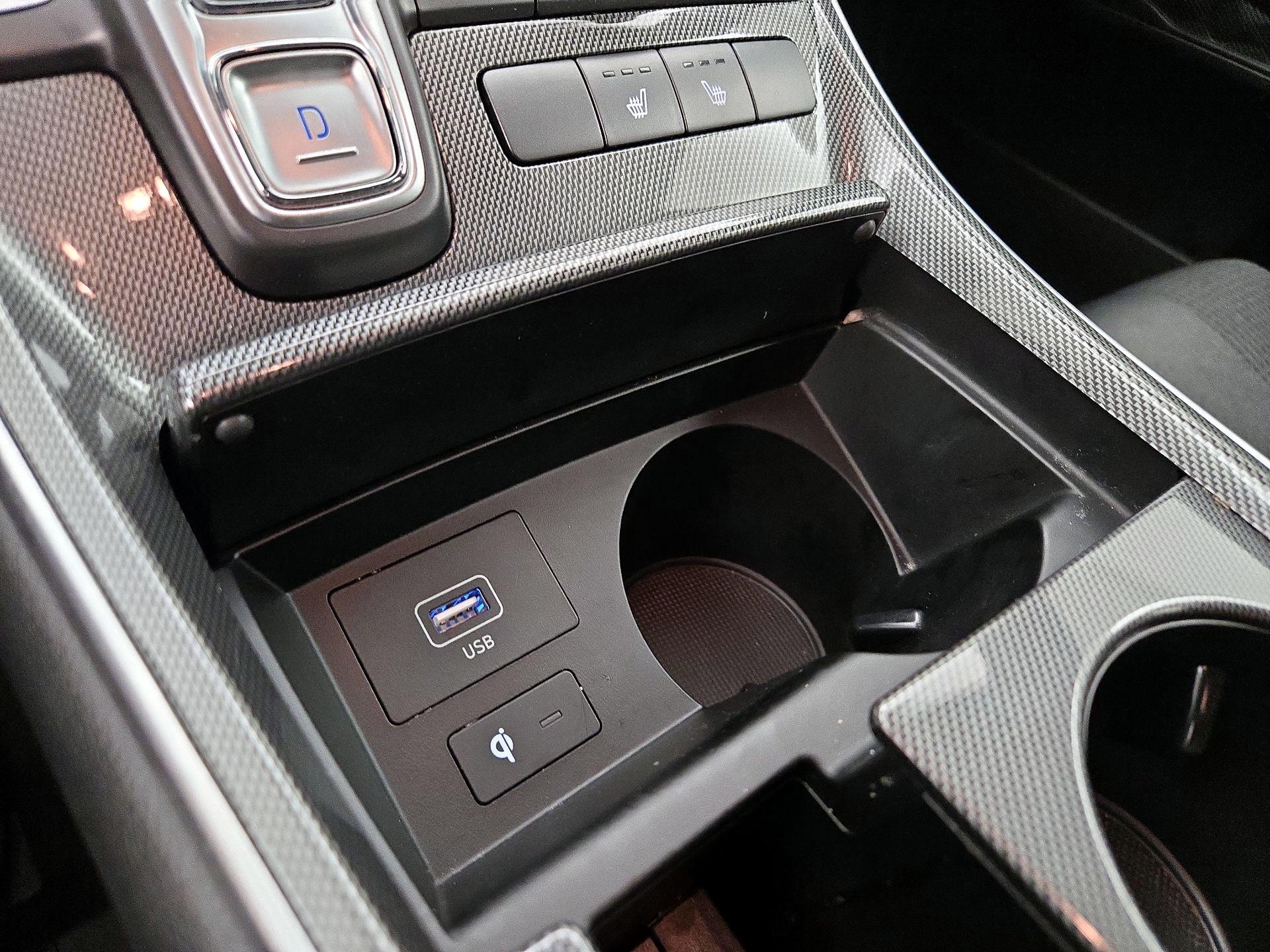 Thumbnail: 2023 Hyundai Santa Fe - 19