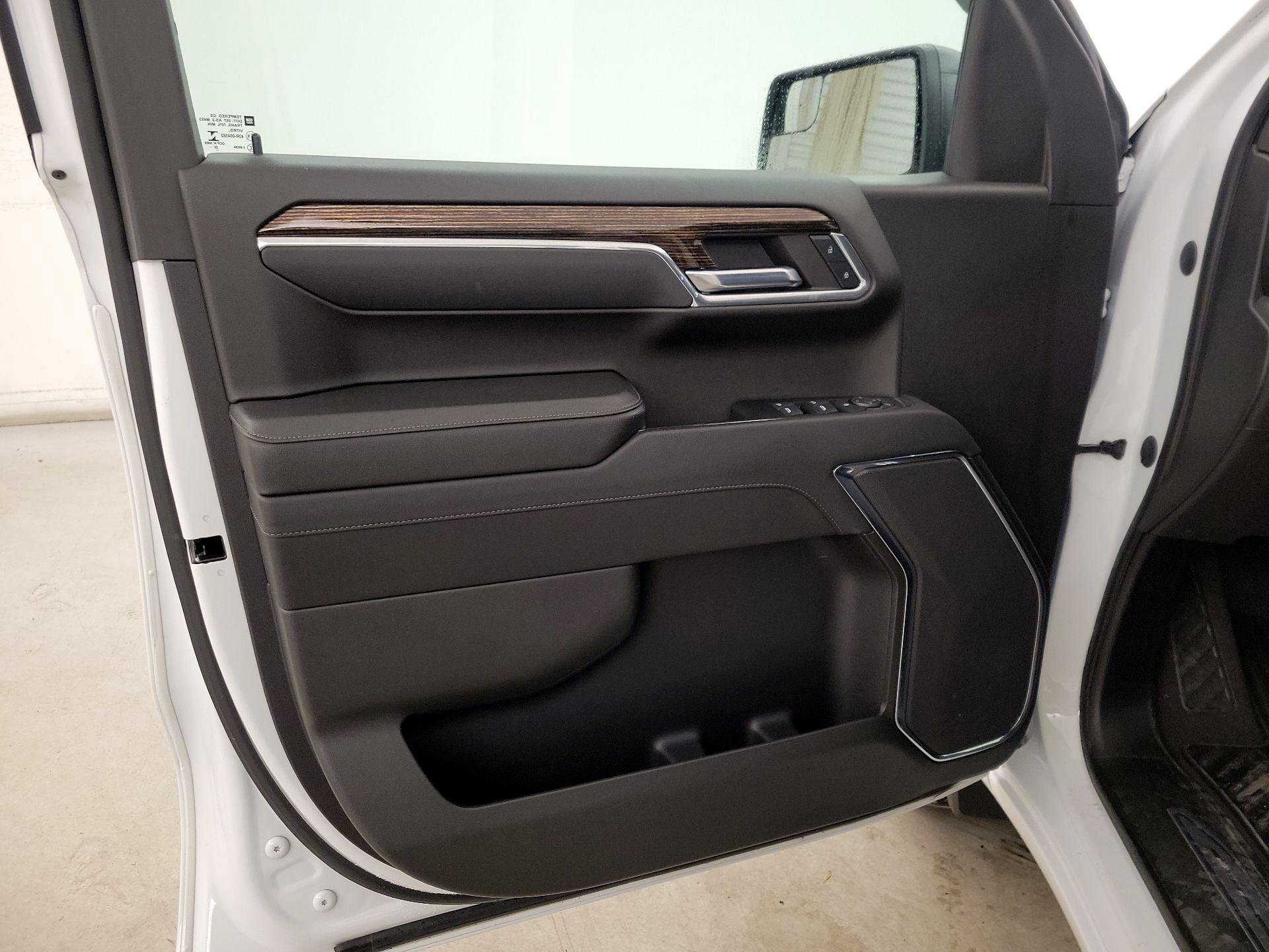 Thumbnail: 2023 GMC Sierra 1500 - 12