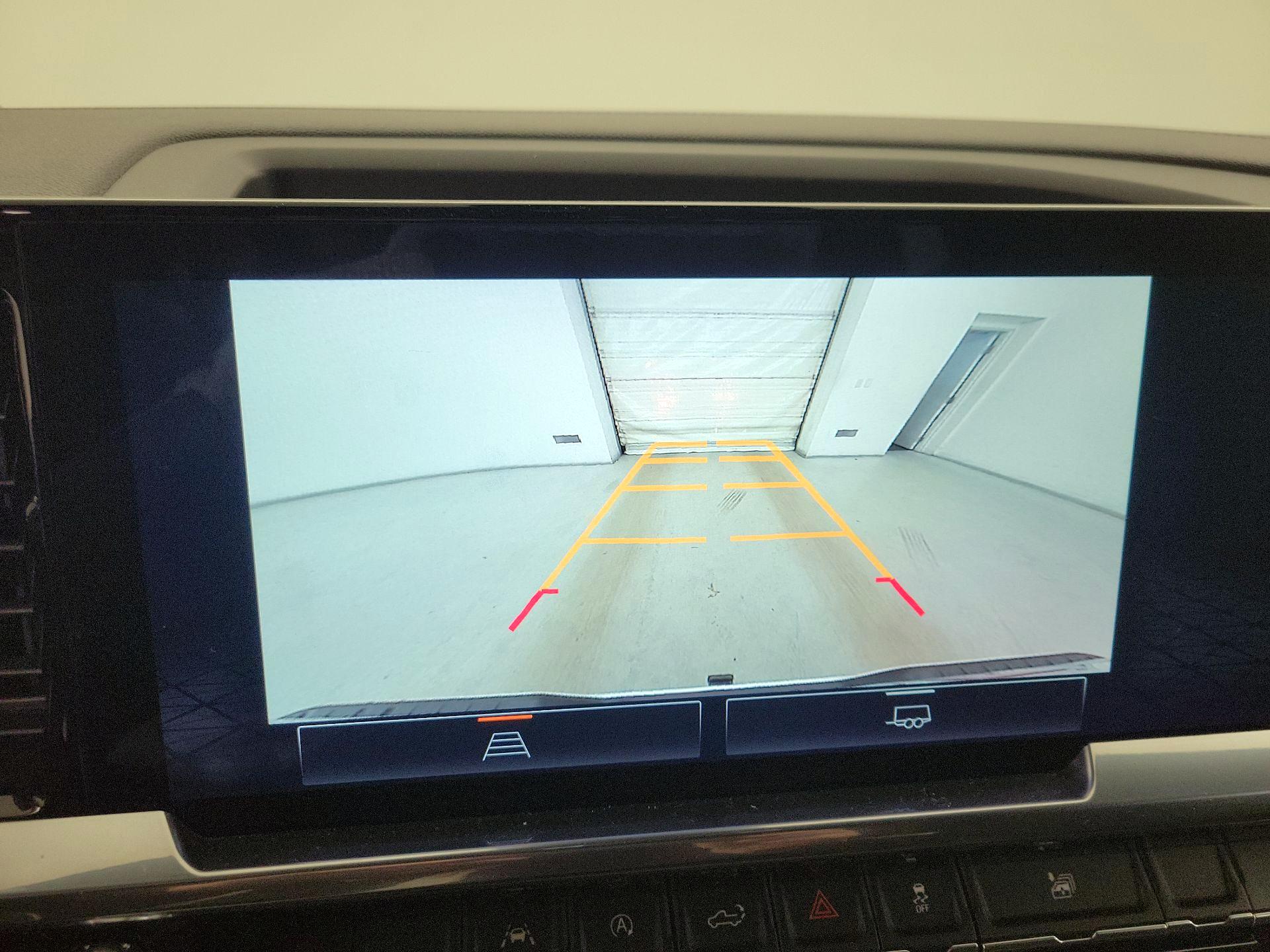 Thumbnail: 2023 GMC Sierra 1500 - 14