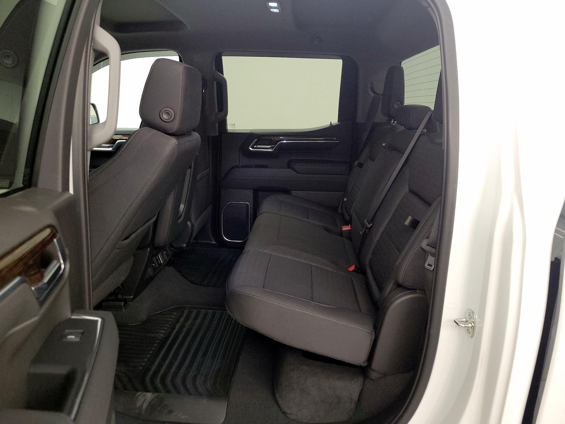 Thumbnail: 2023 GMC Sierra 1500 - 19