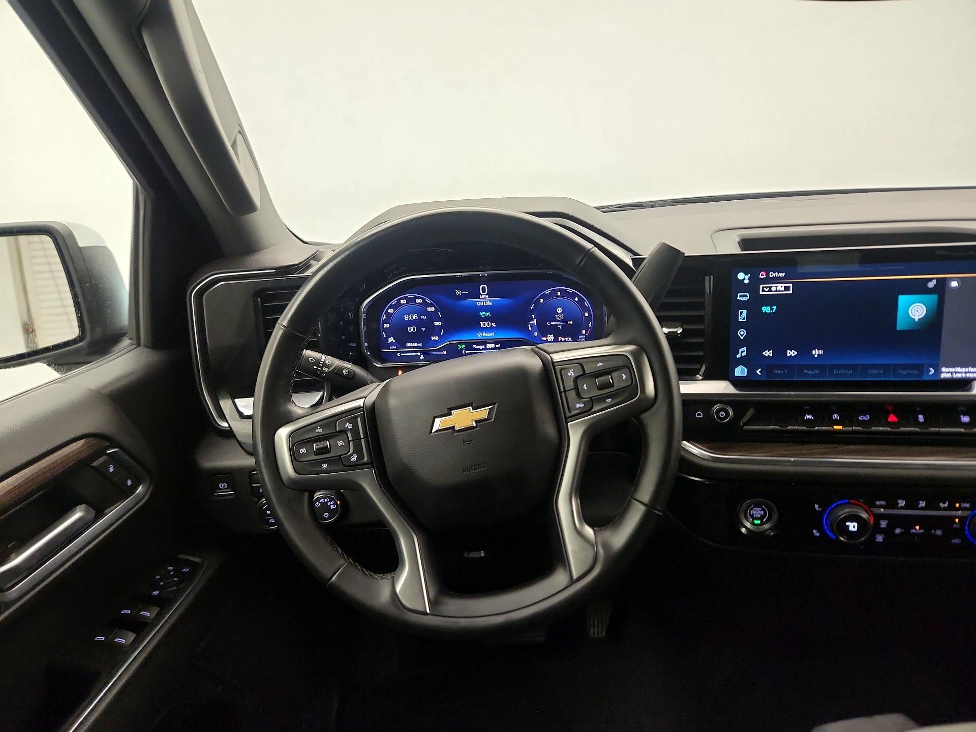 Thumbnail: 2023 Chevrolet Silverado 1500 - 10