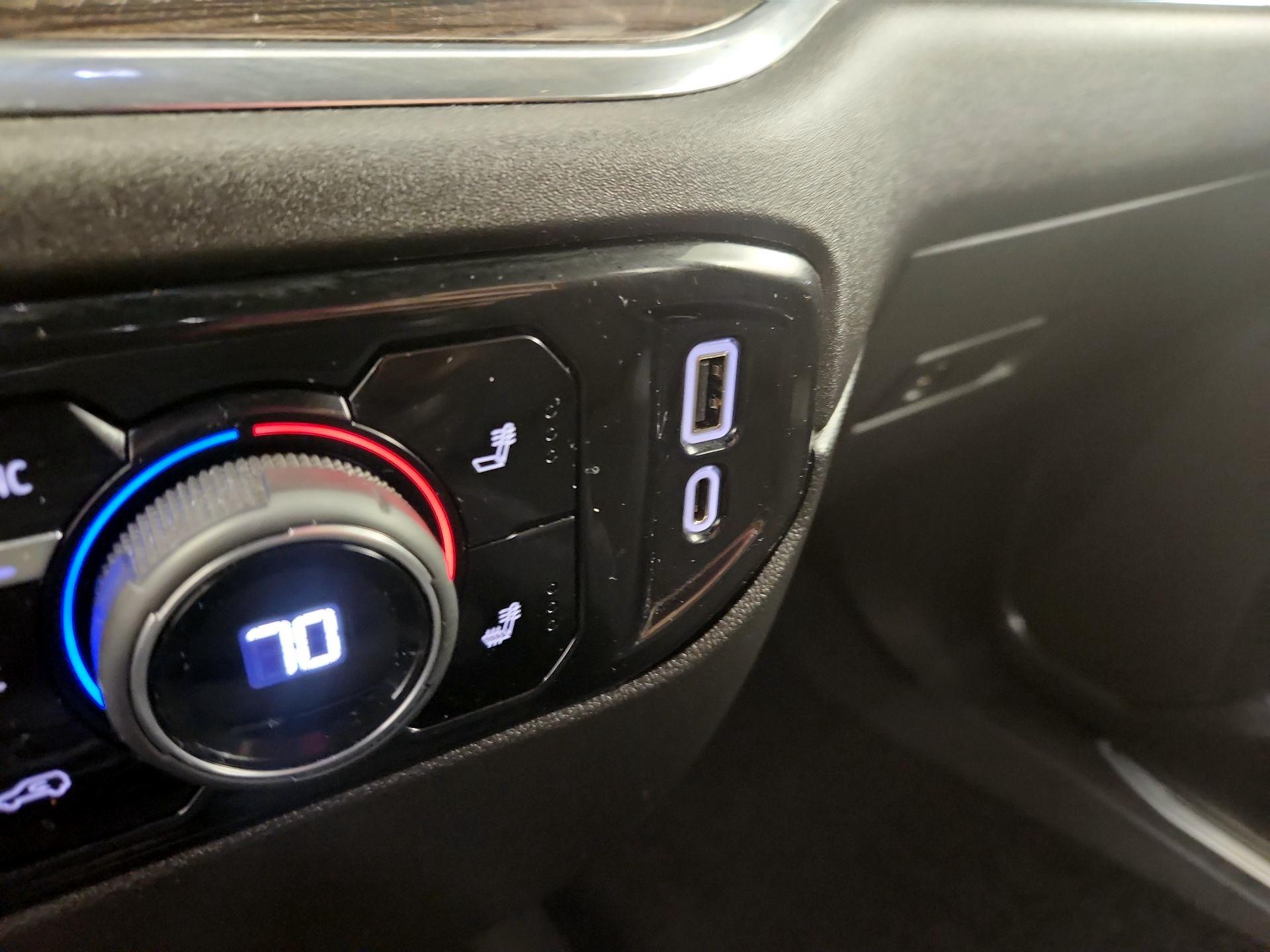 Thumbnail: 2023 Chevrolet Silverado 1500 - 18