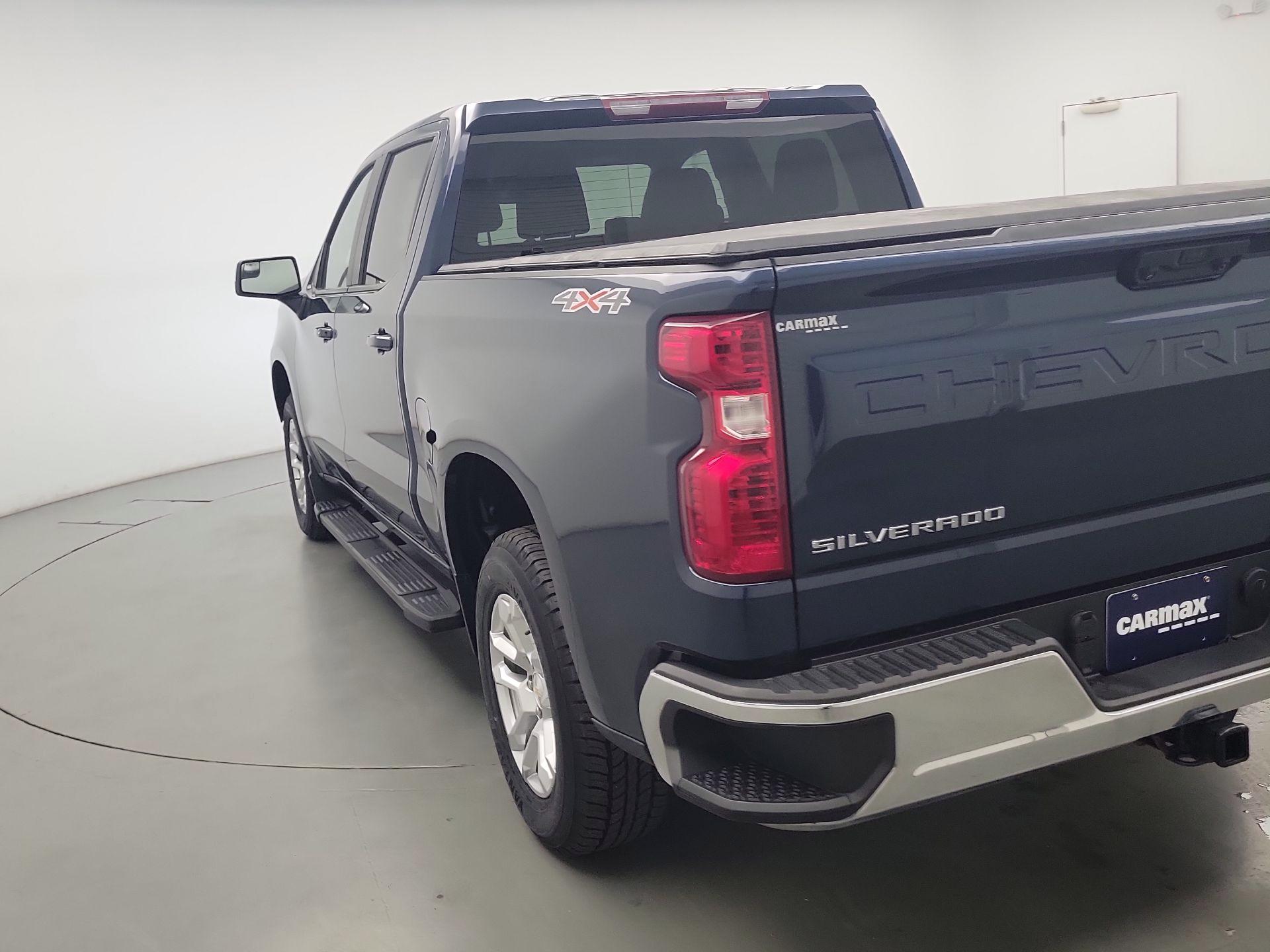 Thumbnail: 2023 Chevrolet Silverado 1500 - 7