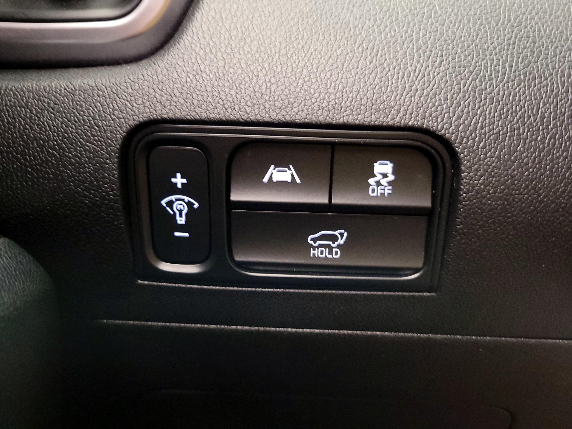 Thumbnail: 2023 Kia Sorento - 13