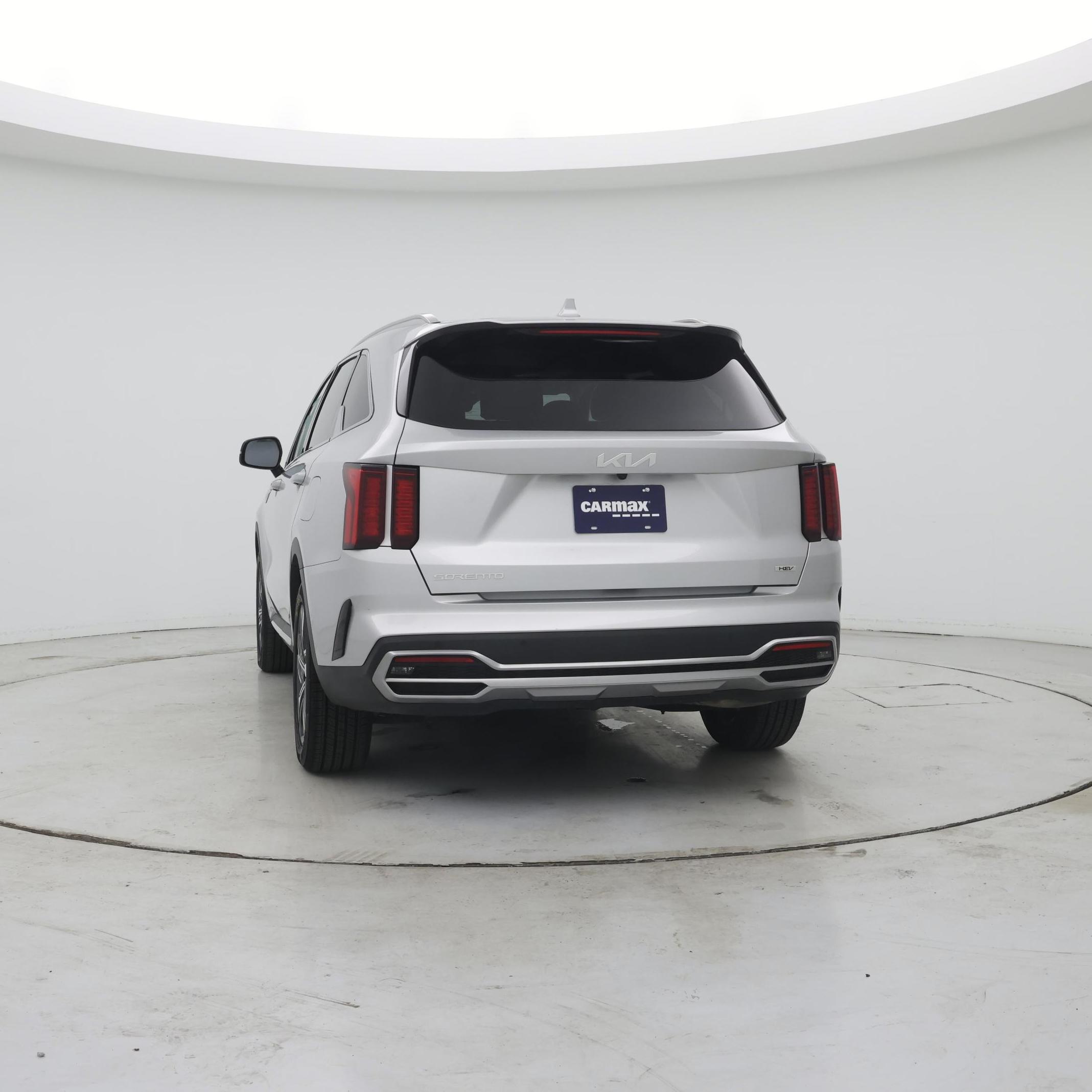 Thumbnail: 2023 Kia Sorento - 6