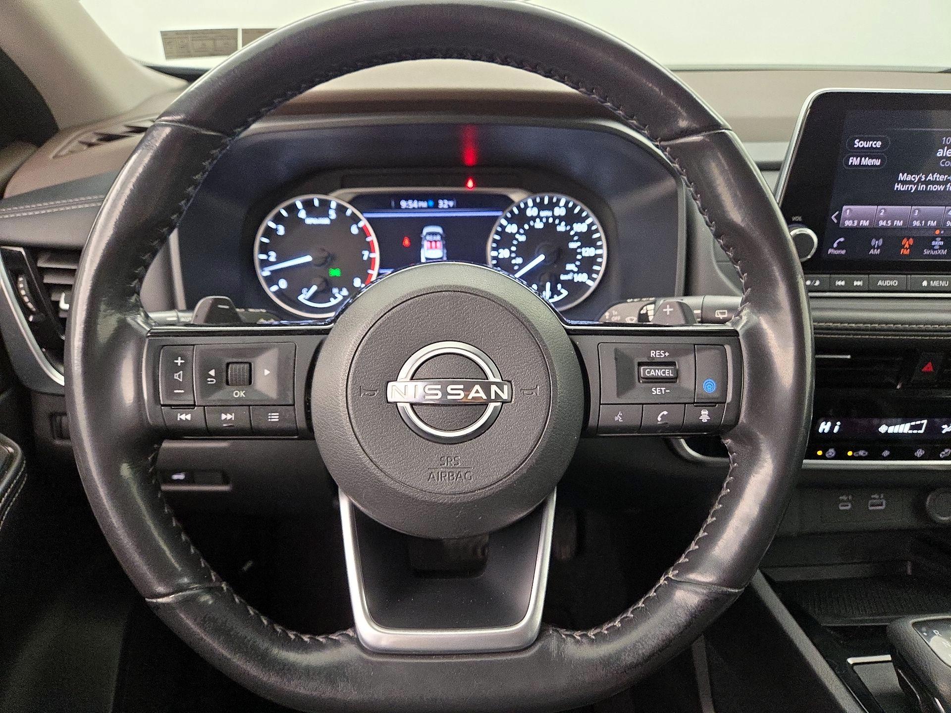 Thumbnail: 2023 Nissan Rogue - 10