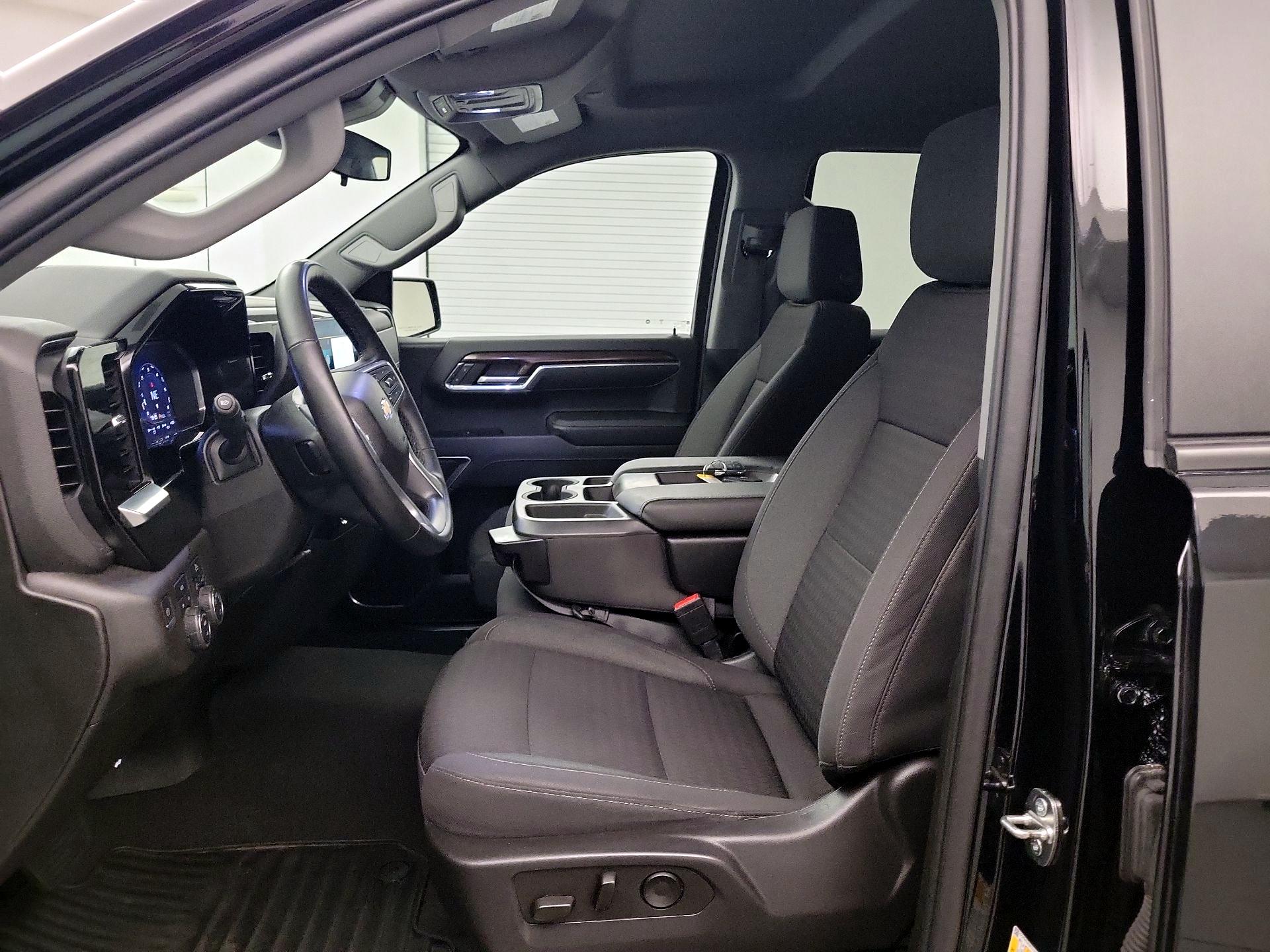 Thumbnail: 2023 Chevrolet Silverado 1500 - 9