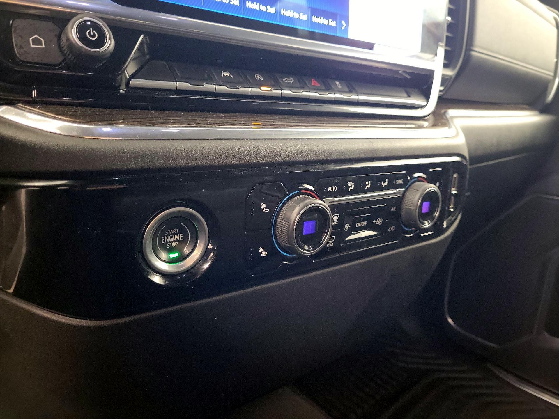 Thumbnail: 2023 Chevrolet Silverado 1500 - 16