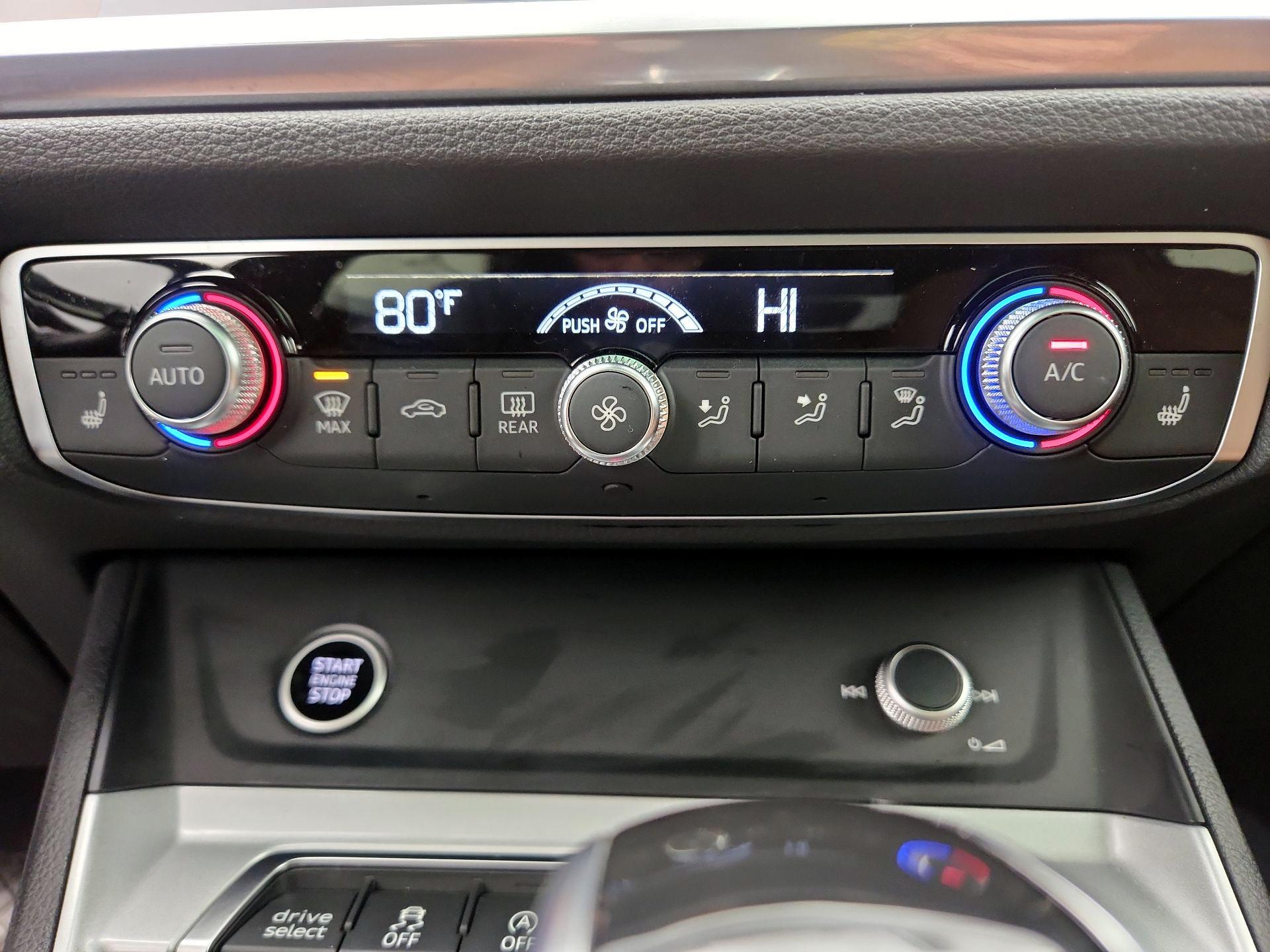 Thumbnail: 2021 Audi Q3 - 17