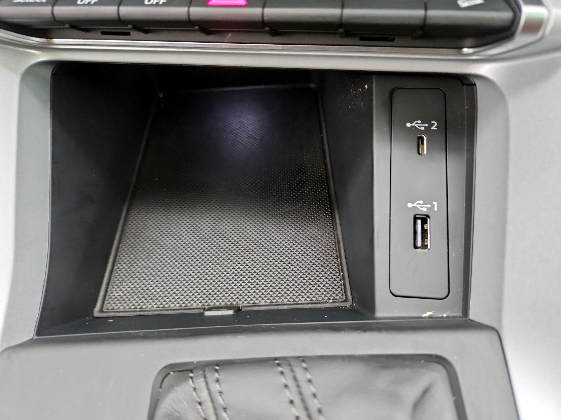 Thumbnail: 2021 Audi Q3 - 19