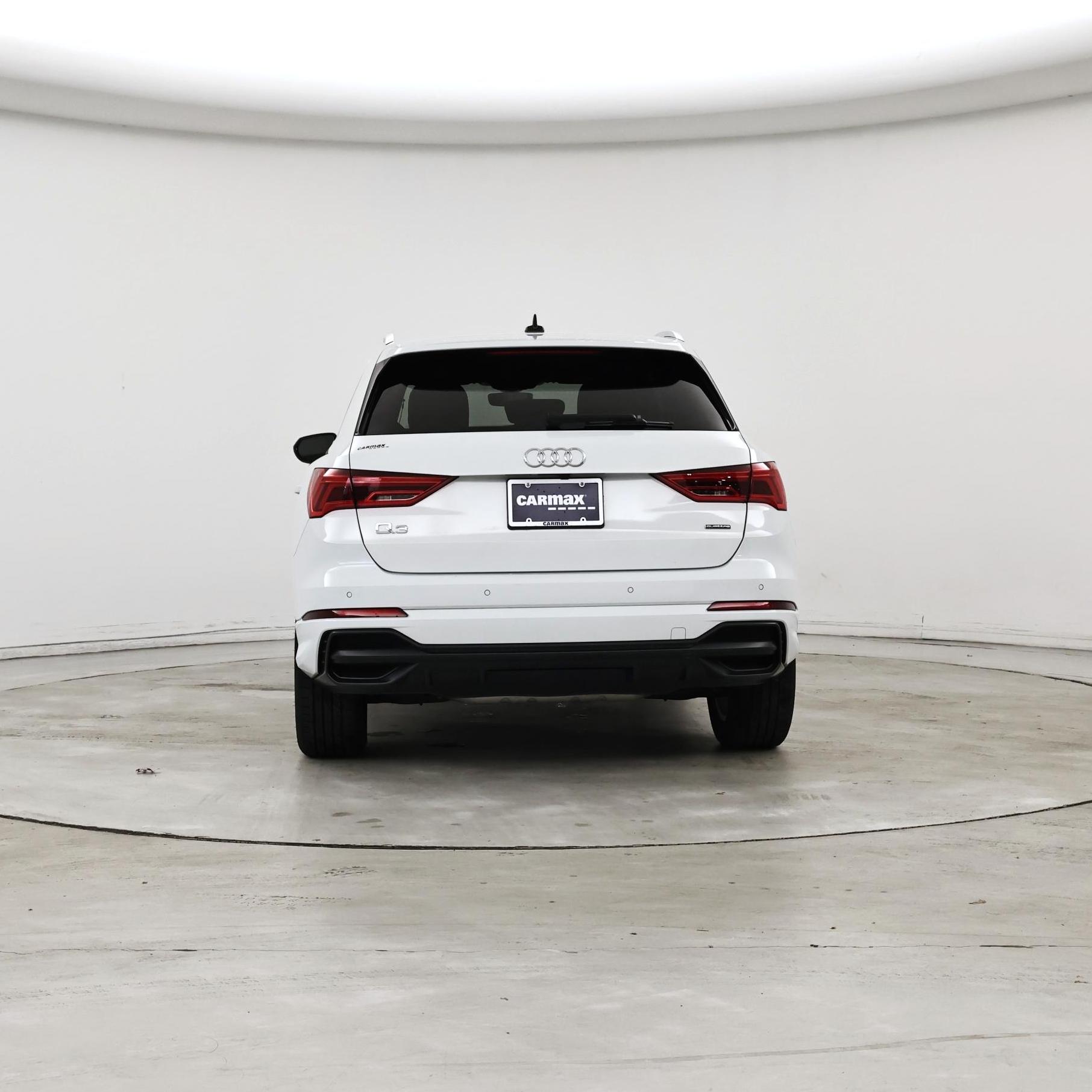 Thumbnail: 2021 Audi Q3 - 6