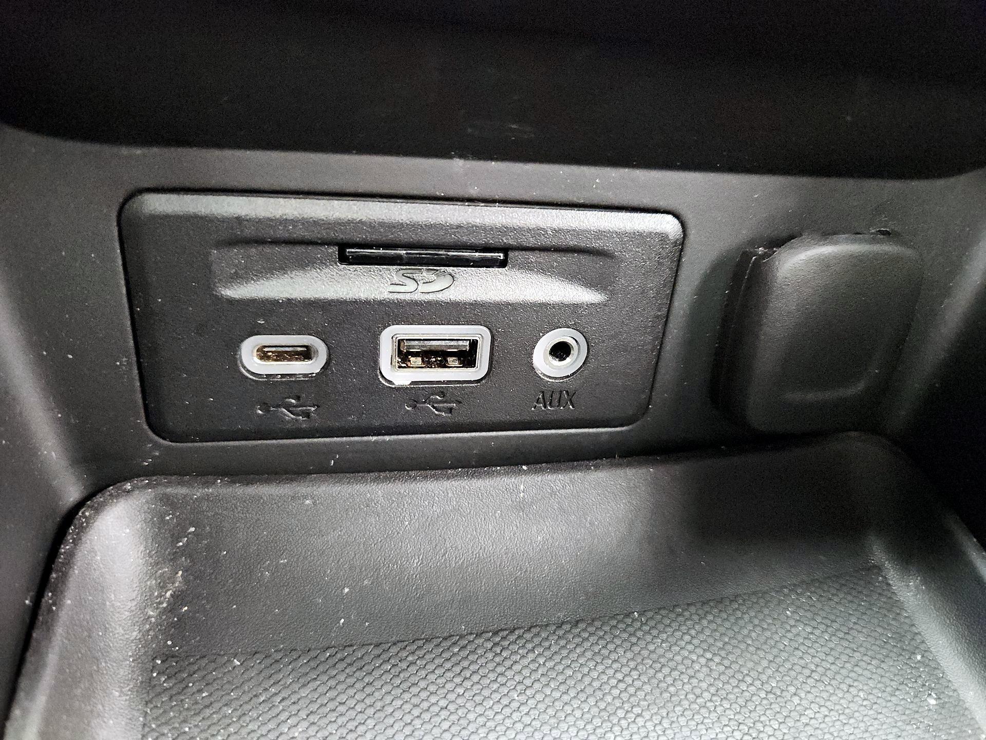 Thumbnail: 2023 GMC Terrain - 19