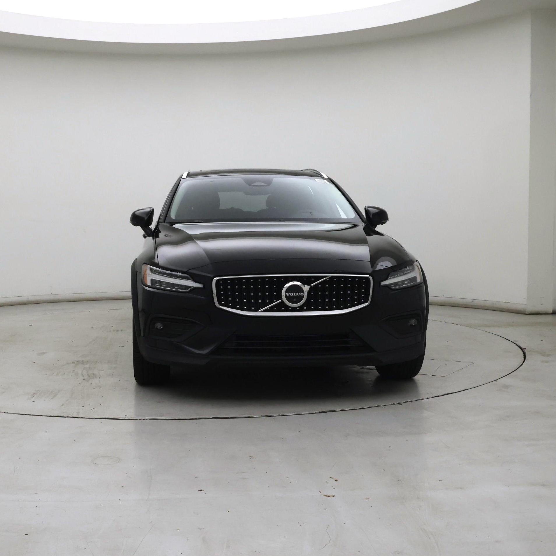 Thumbnail: 2025 Volvo S60 - 5