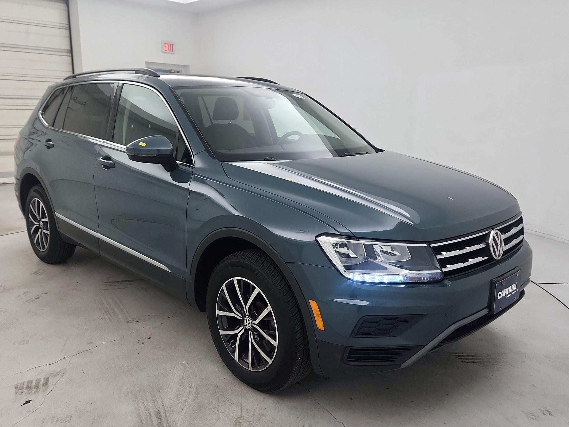 Thumbnail: 2020 Volkswagen Tiguan - 1