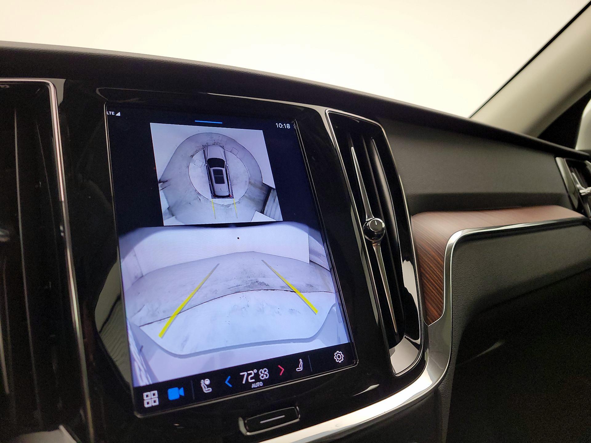 Thumbnail: 2025 Volvo S60 - 14