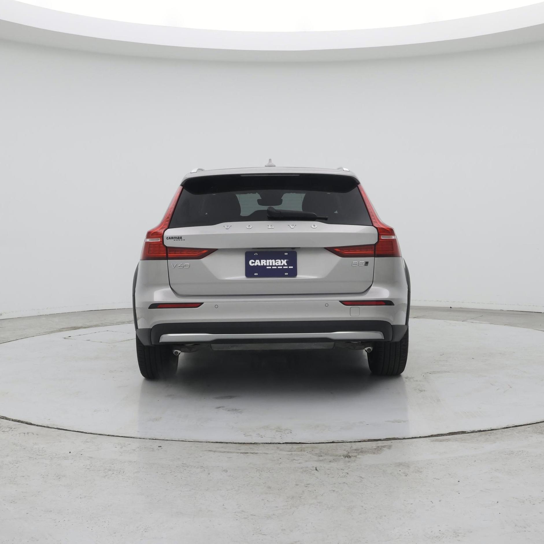 Thumbnail: 2025 Volvo S60 - 6