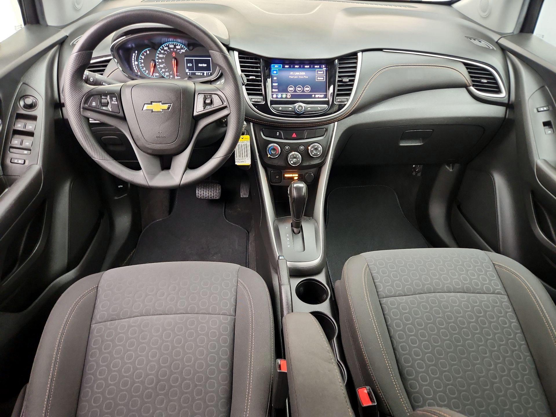 Thumbnail: 2021 Chevrolet Trax - 9