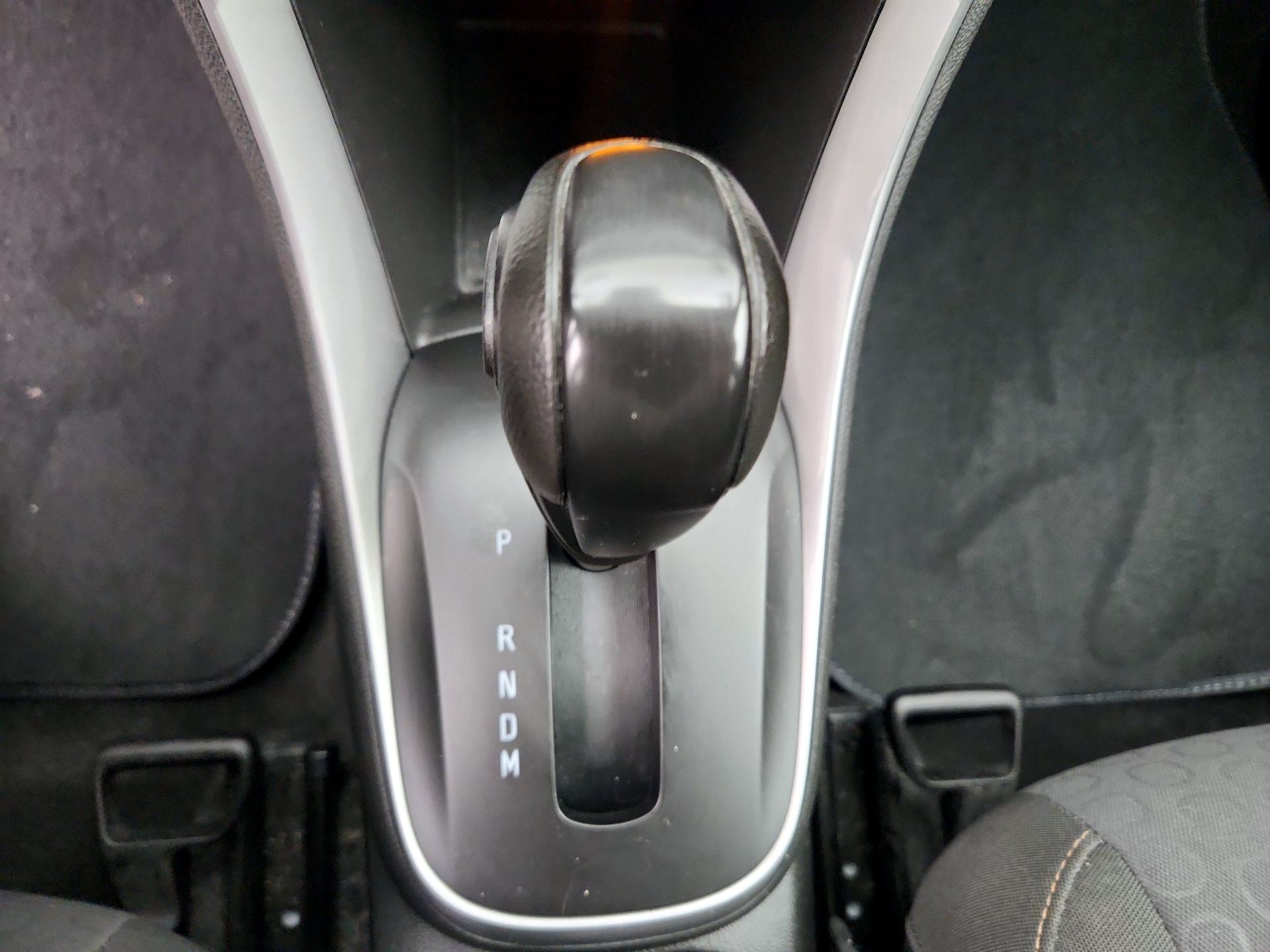 Thumbnail: 2021 Chevrolet Trax - 17