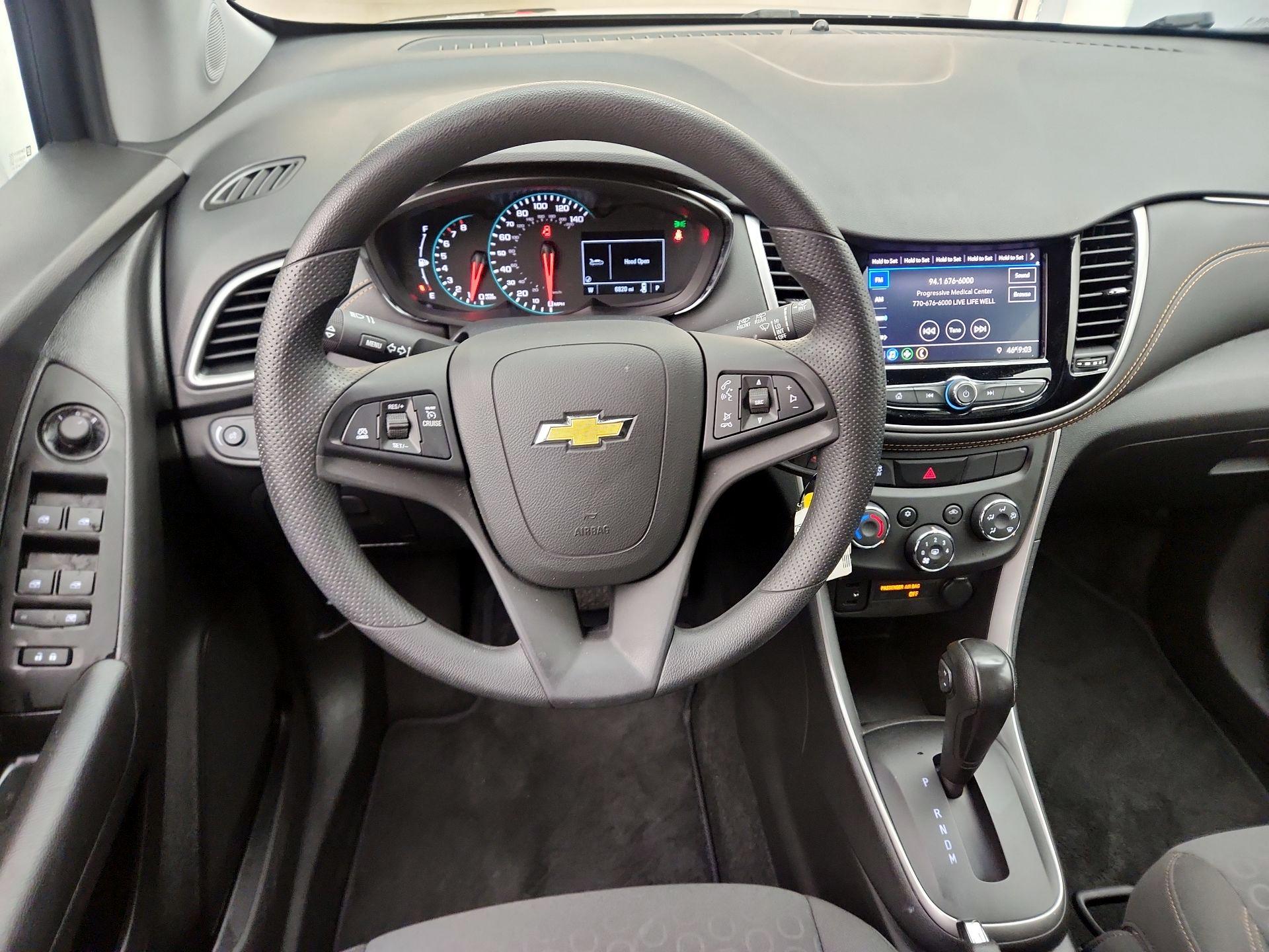 Thumbnail: 2022 Chevrolet Trax - 10