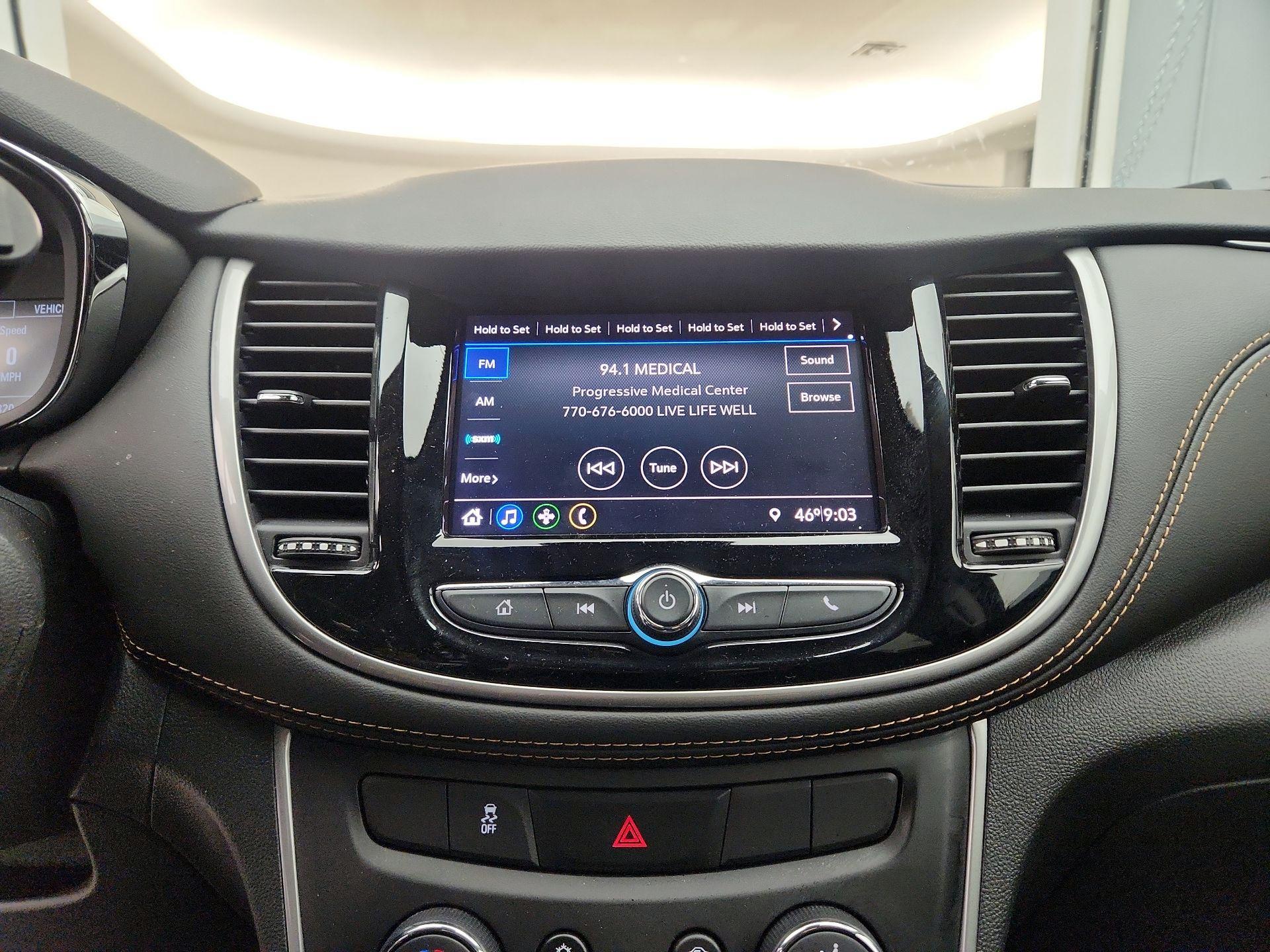 Thumbnail: 2022 Chevrolet Trax - 15