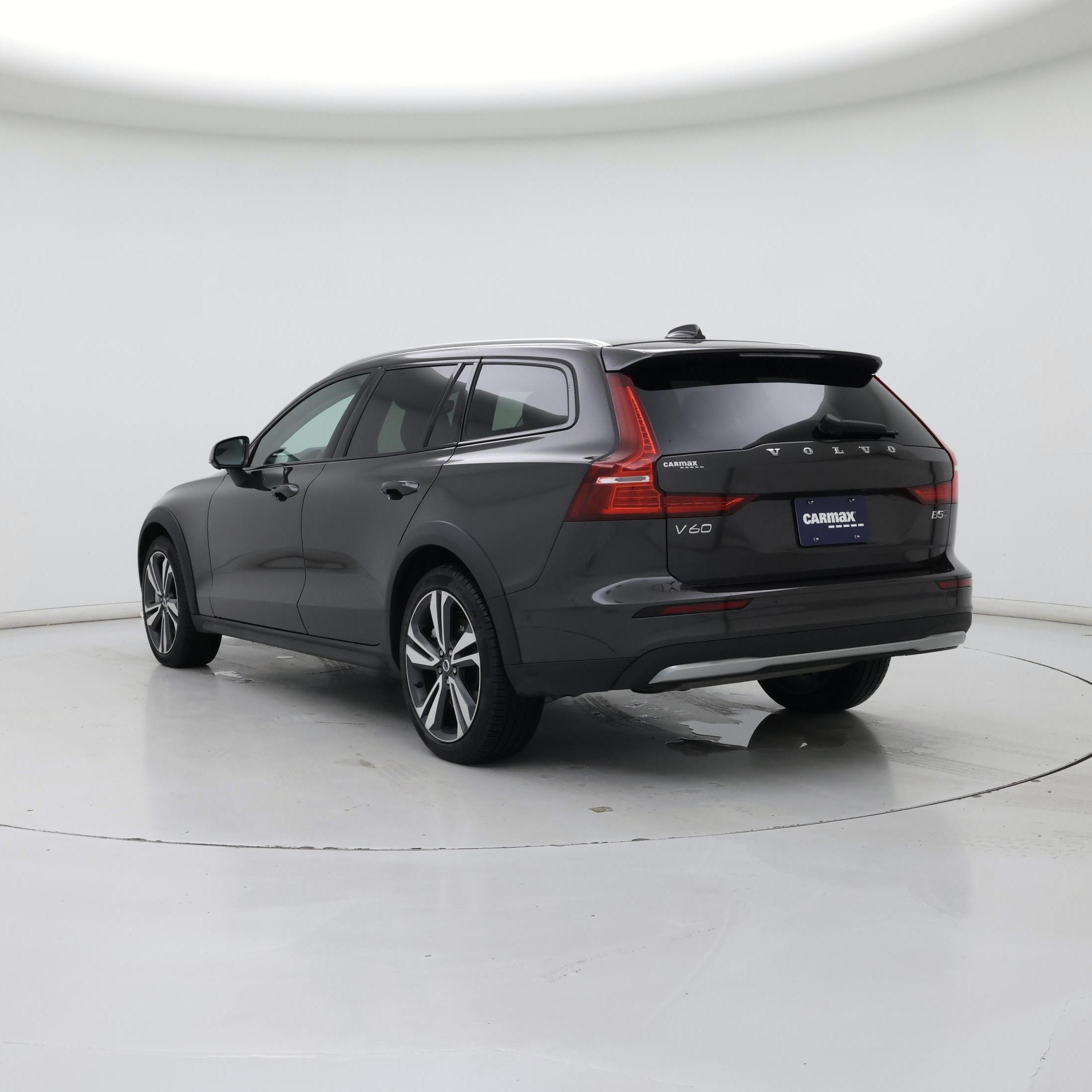 Thumbnail: 2025 Volvo S60 - 2