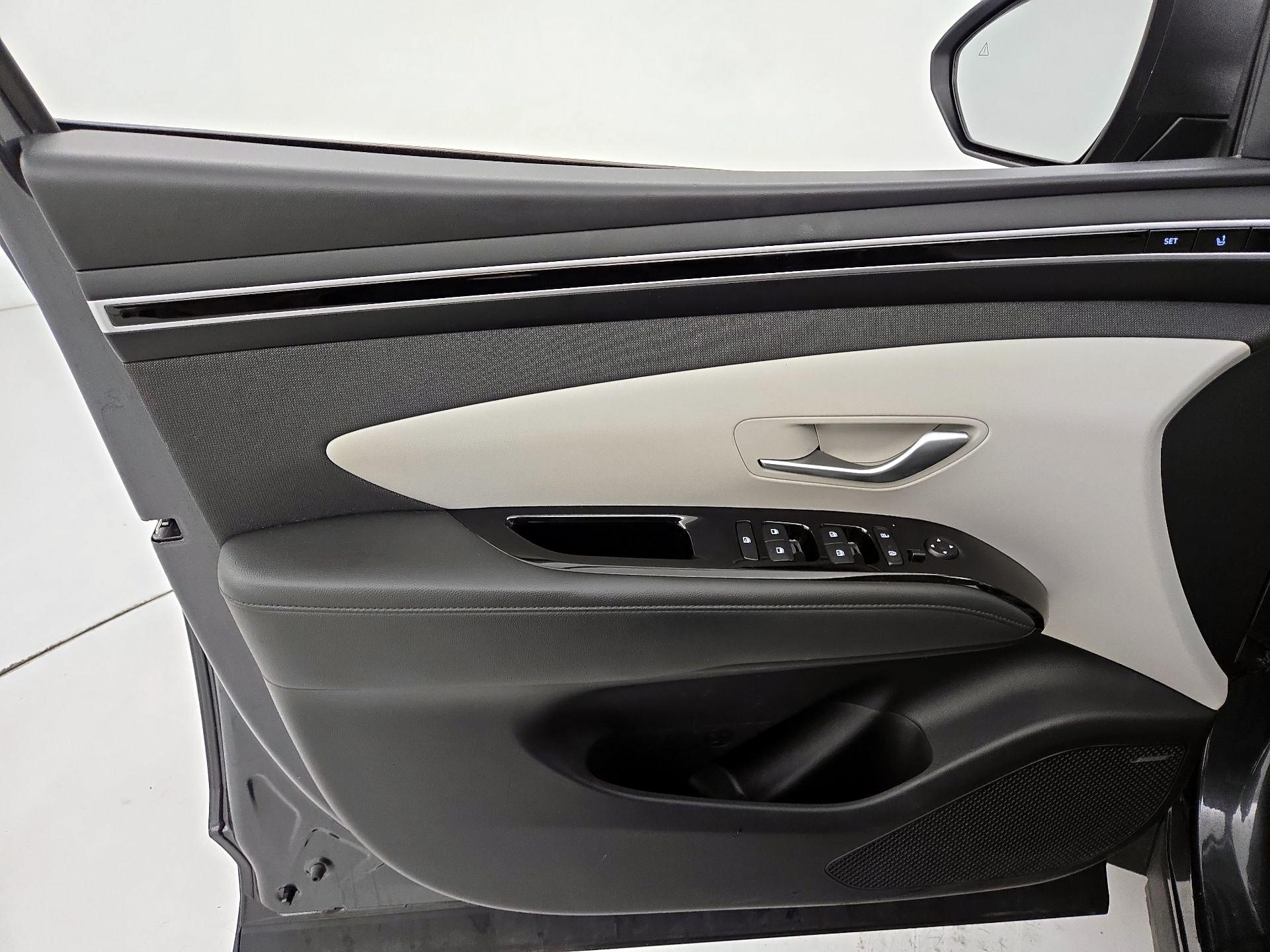 Thumbnail: 2023 Hyundai Tucson - 12