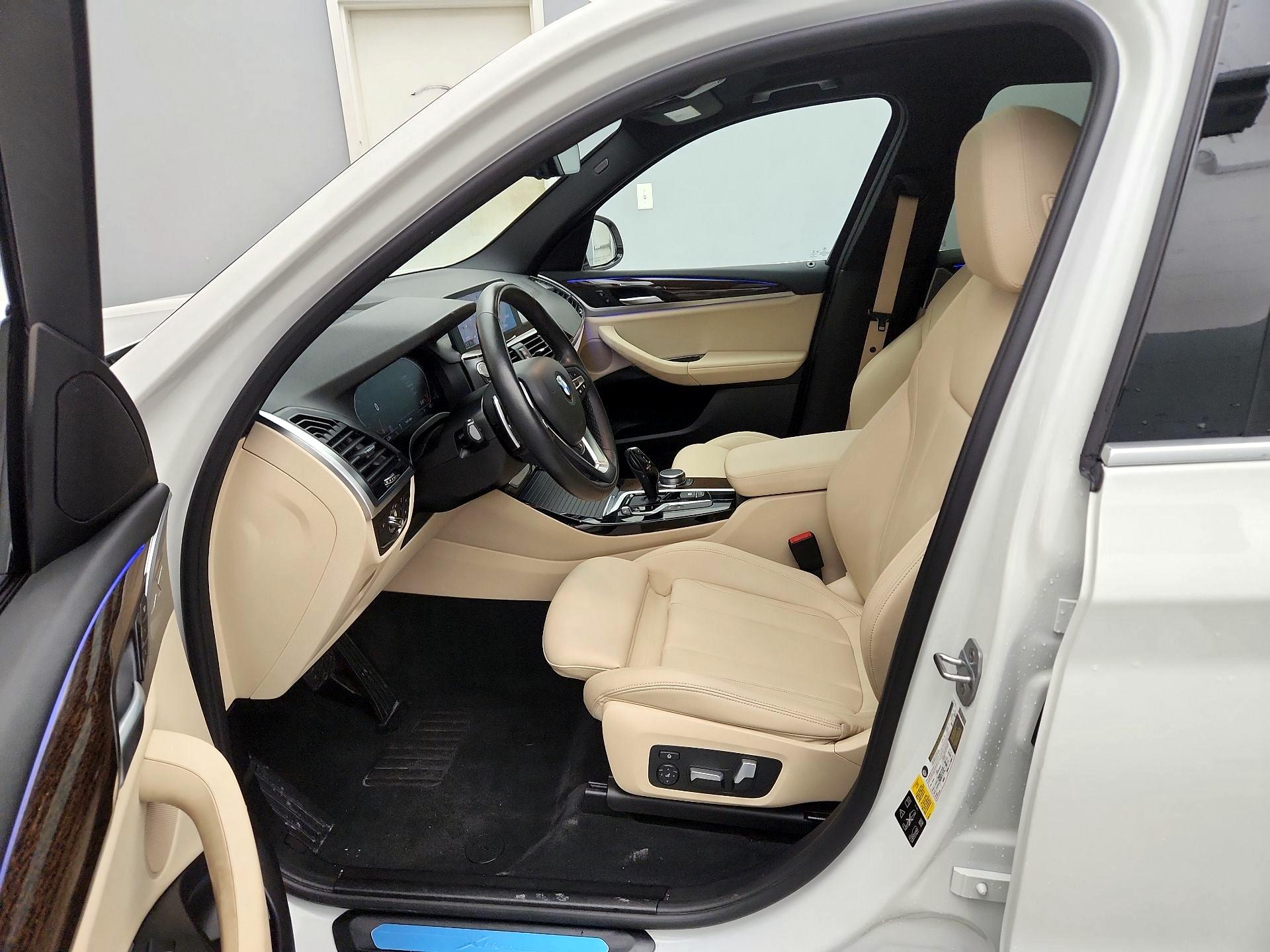 Thumbnail: 2020 BMW X3 - 11