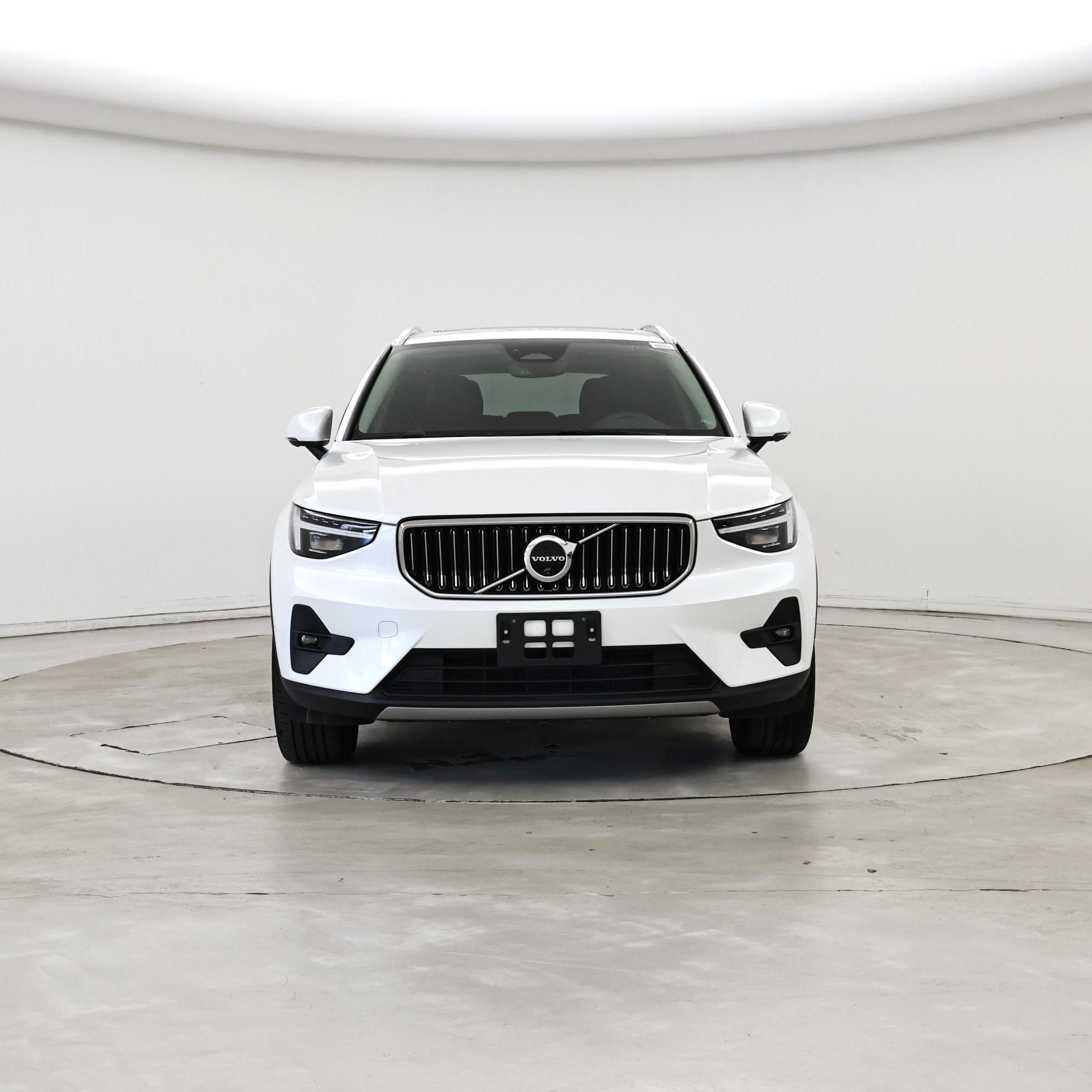 Thumbnail: 2024 Volvo XC40 - 5