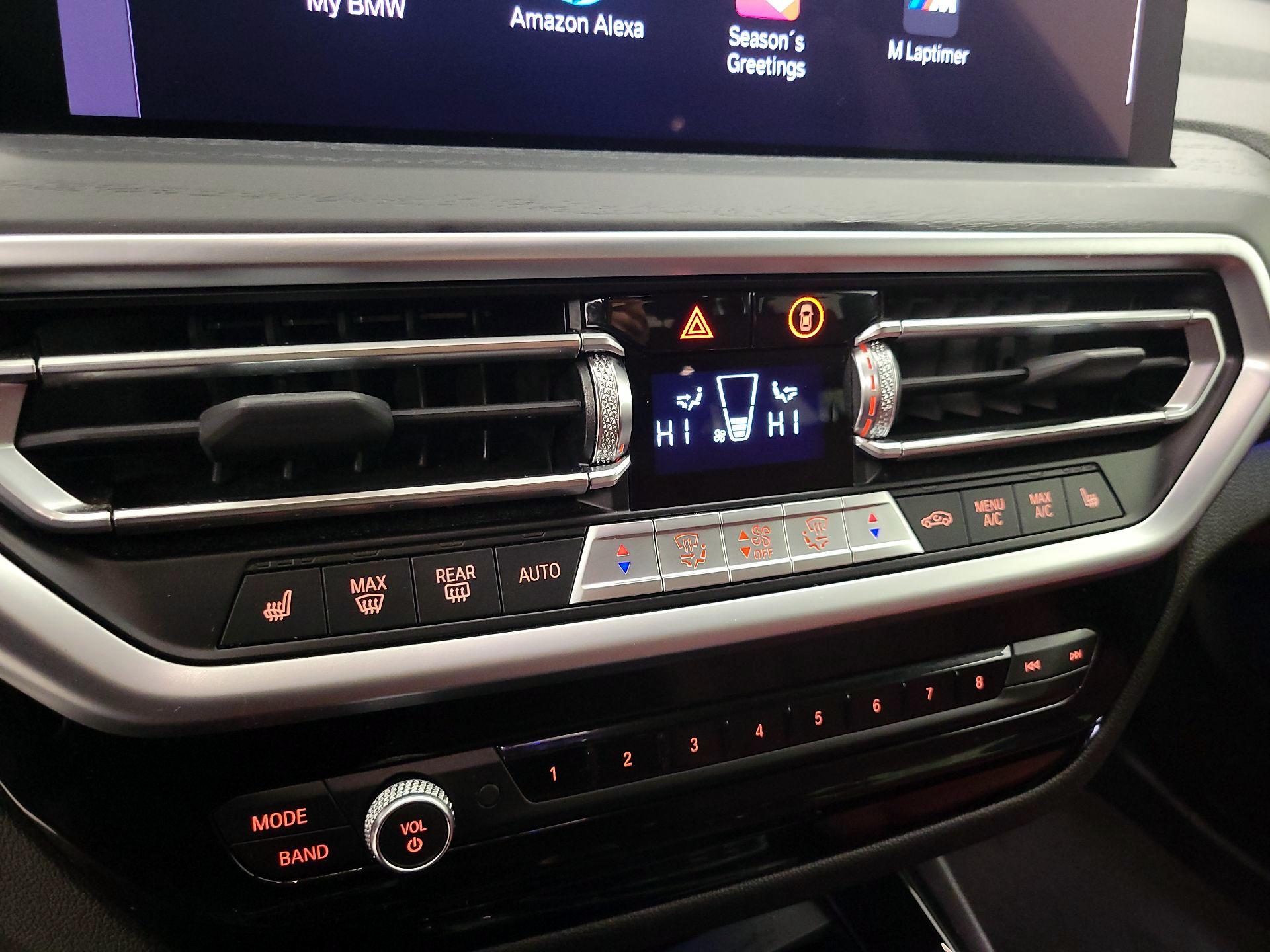 Thumbnail: 2022 BMW X3 - 16