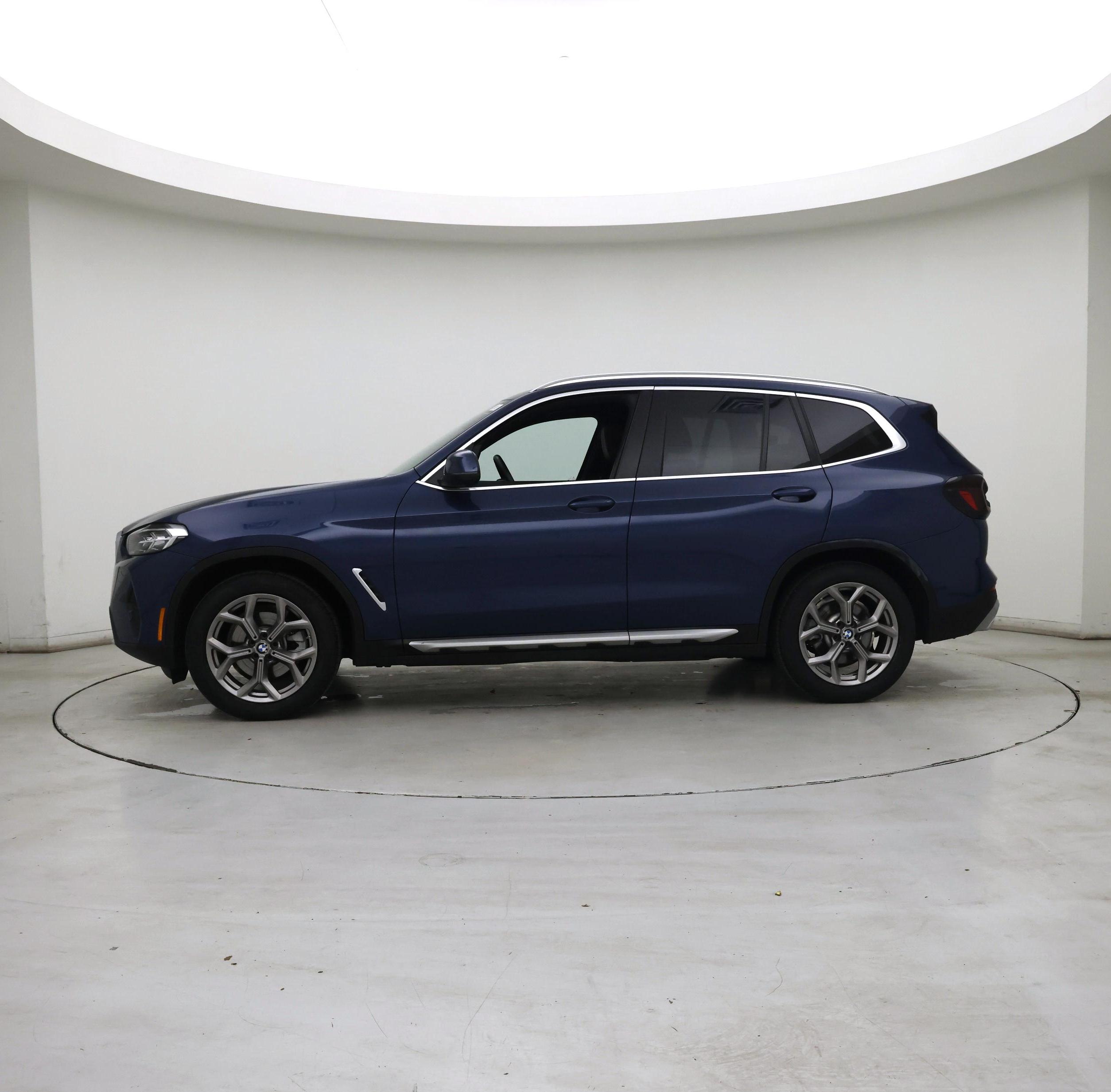 Thumbnail: 2022 BMW X3 - 3