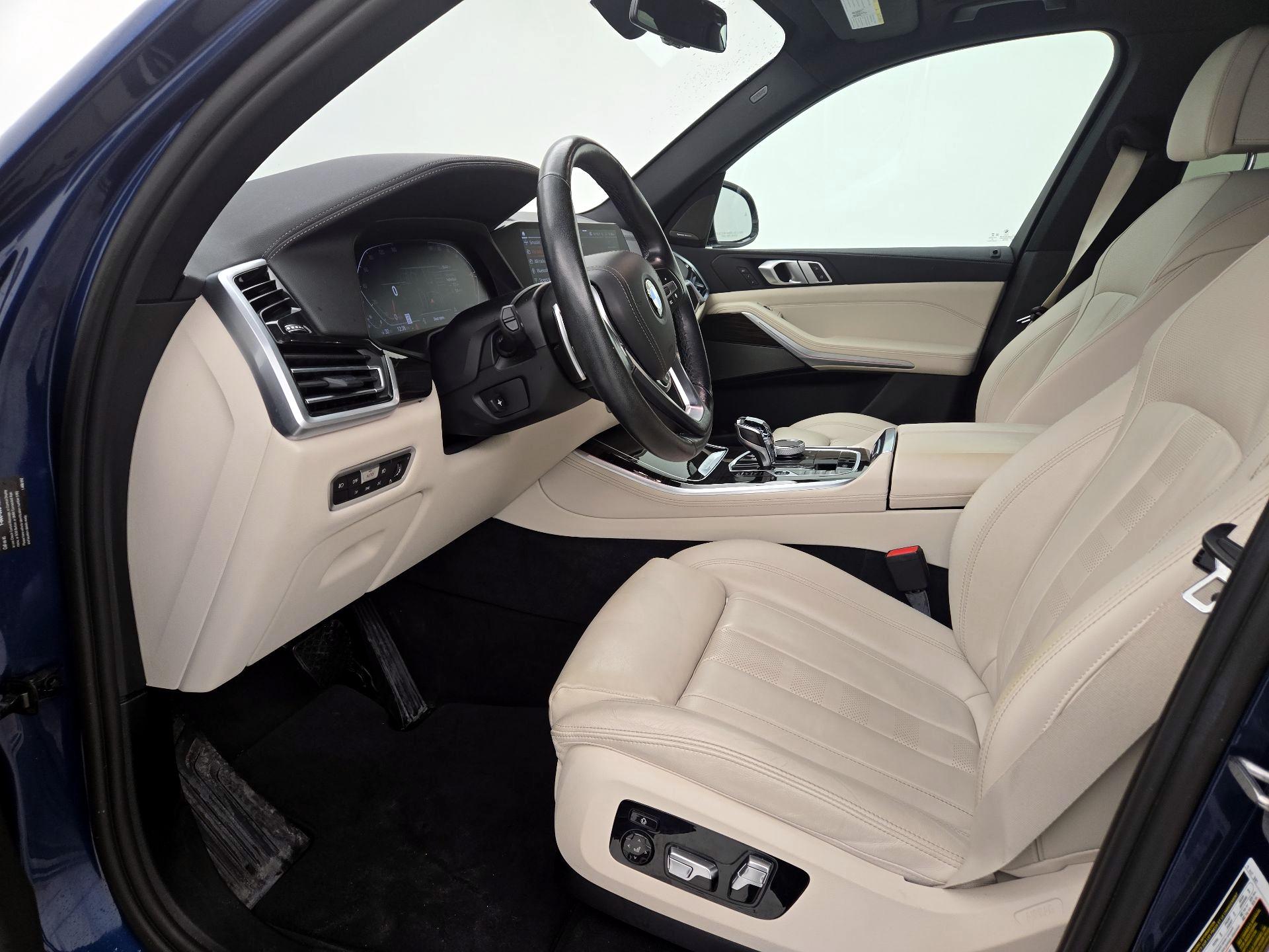 Thumbnail: 2021 BMW X5 - 11