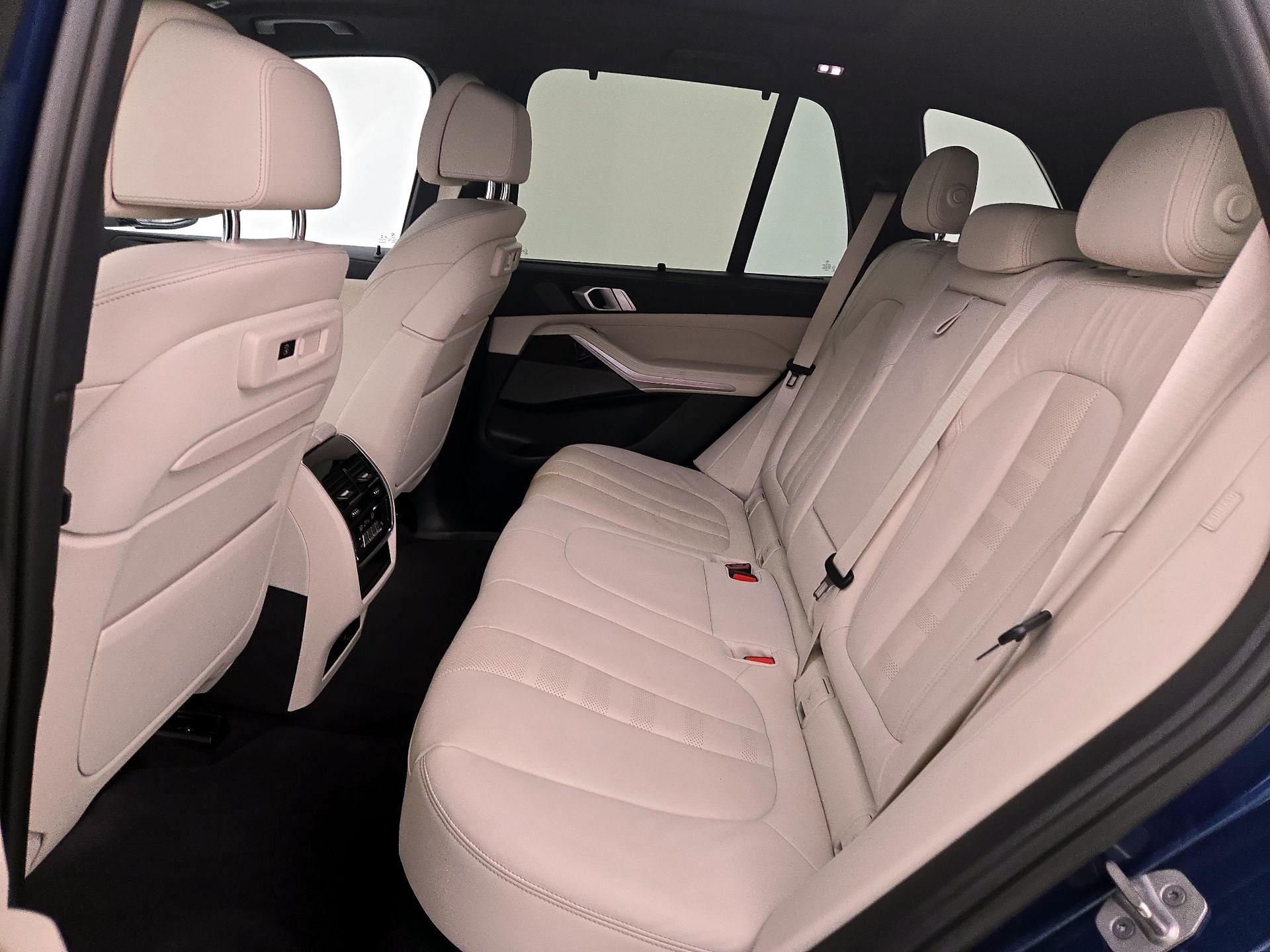 Thumbnail: 2021 BMW X5 - 19