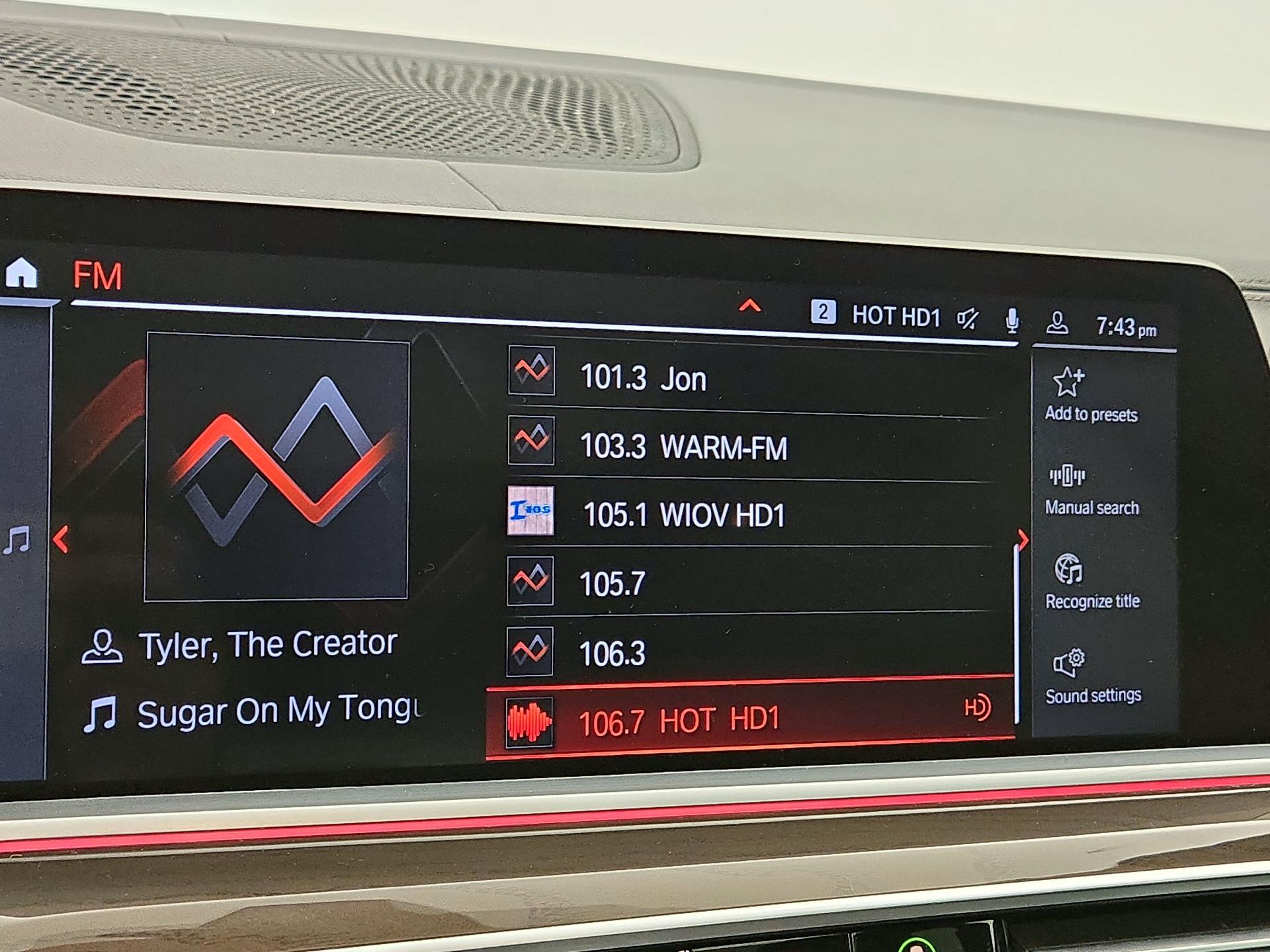 Thumbnail: 2022 BMW X5 - 15