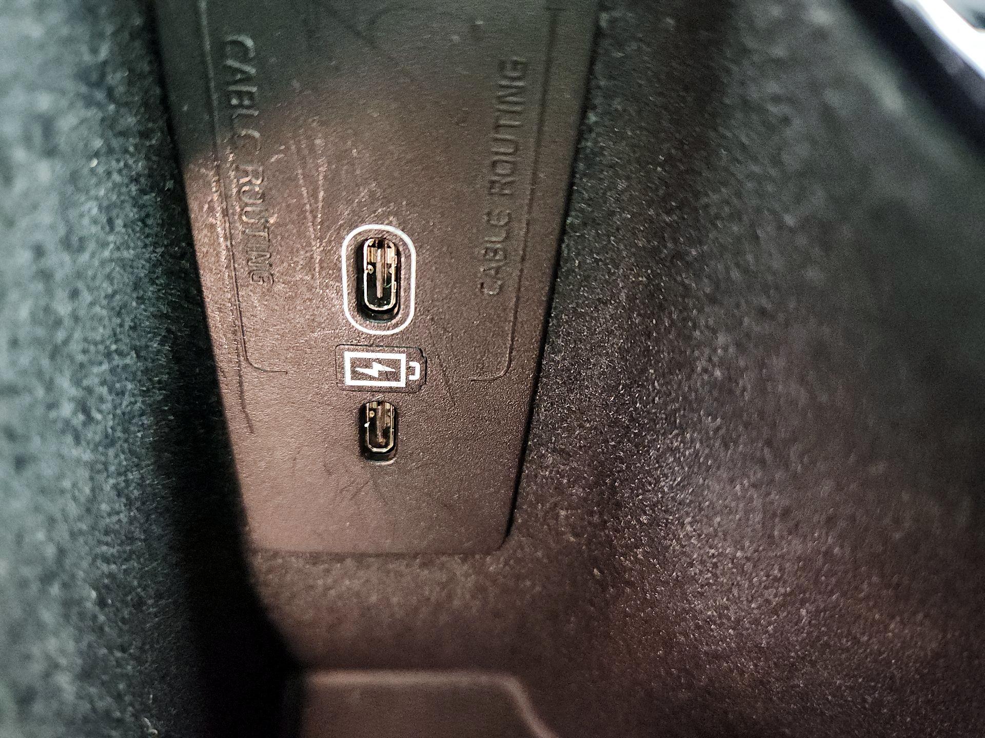 Thumbnail: 2025 Volvo S60 - 19