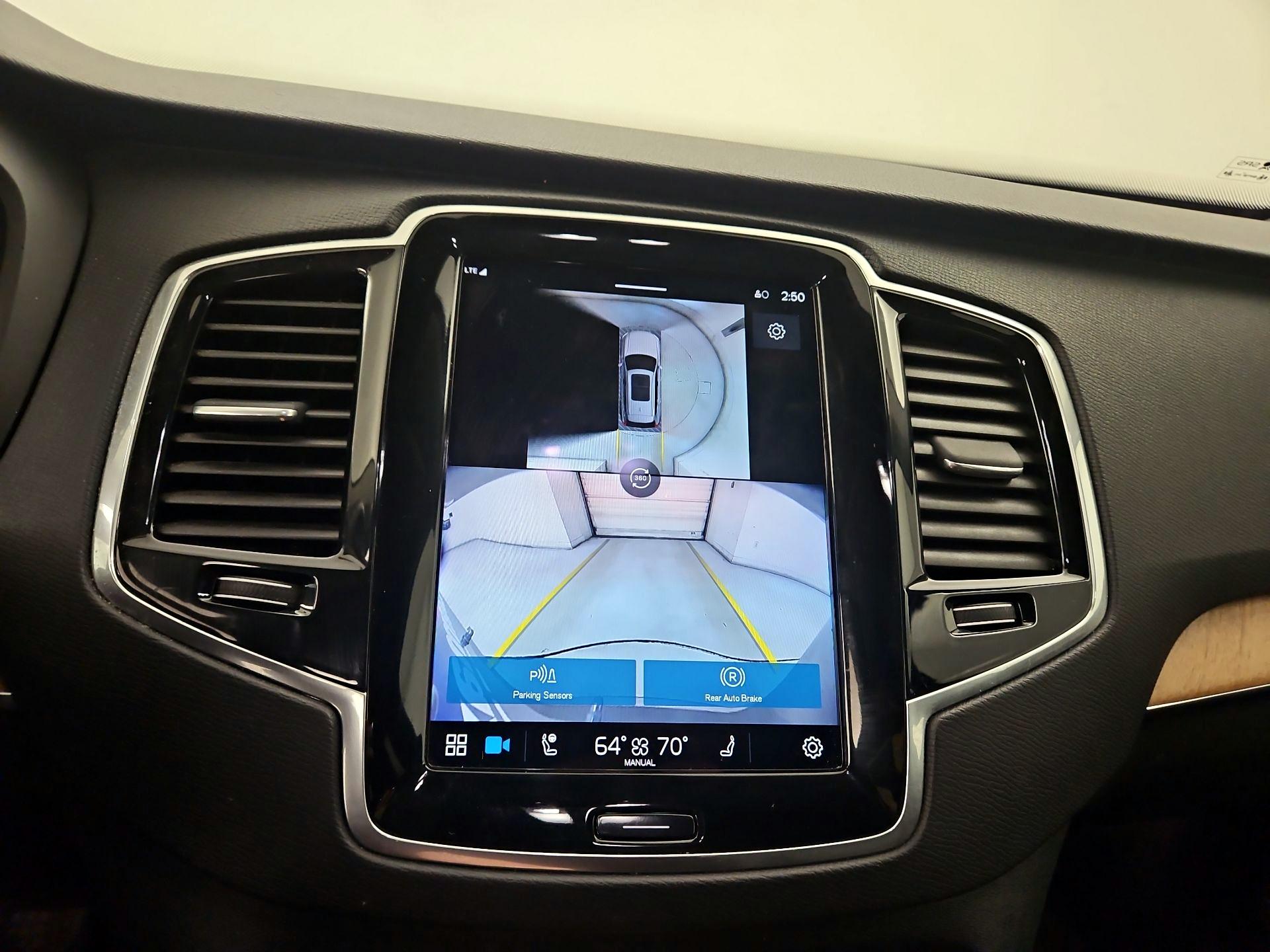 Thumbnail: 2024 Volvo XC90 - 14