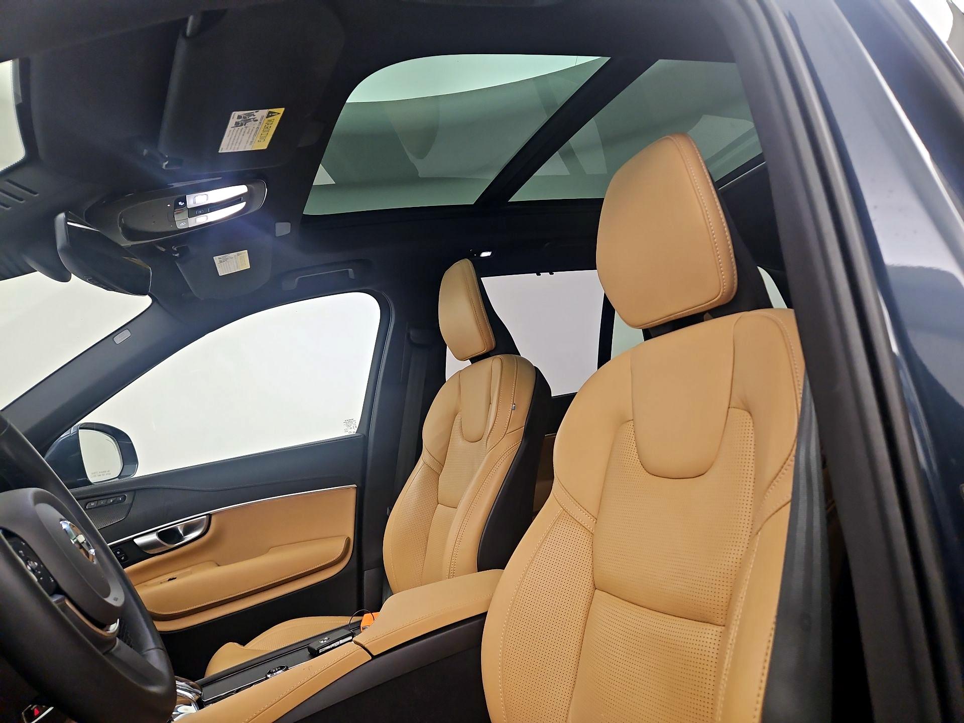 Thumbnail: 2023 Volvo XC90 - 19