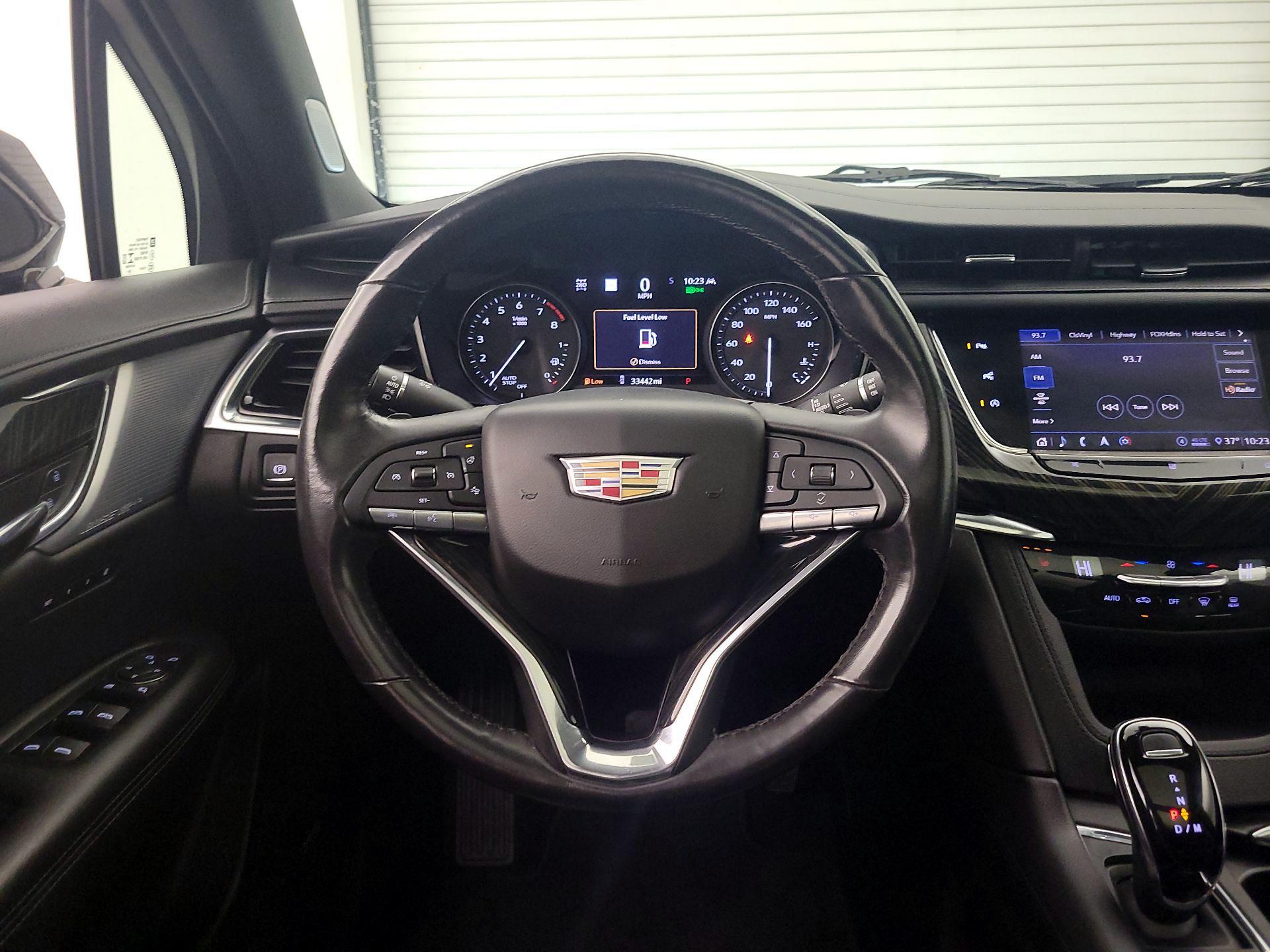 Thumbnail: 2020 Cadillac XT6 - 10